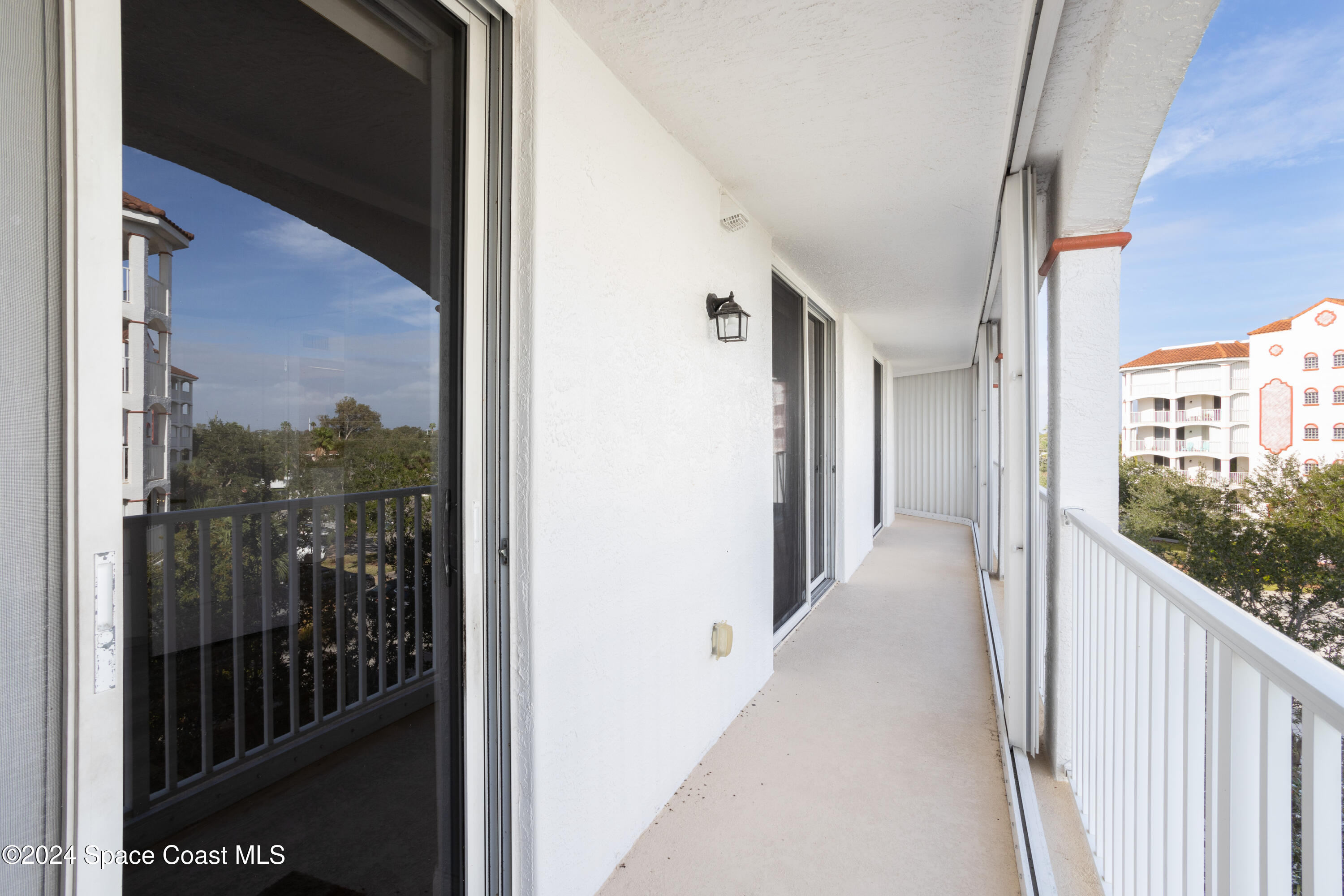 801 Del Rio Way 401