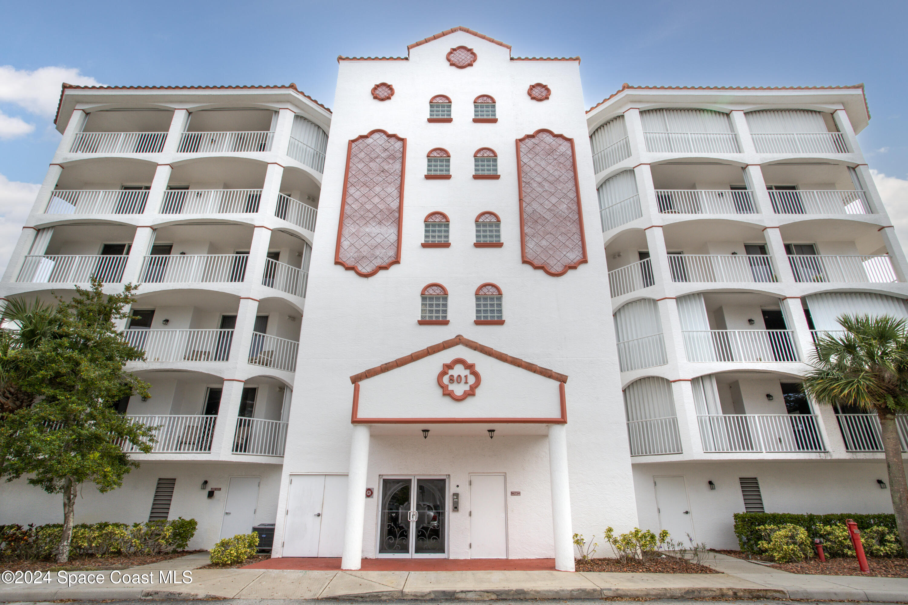 801 Del Rio Way 401