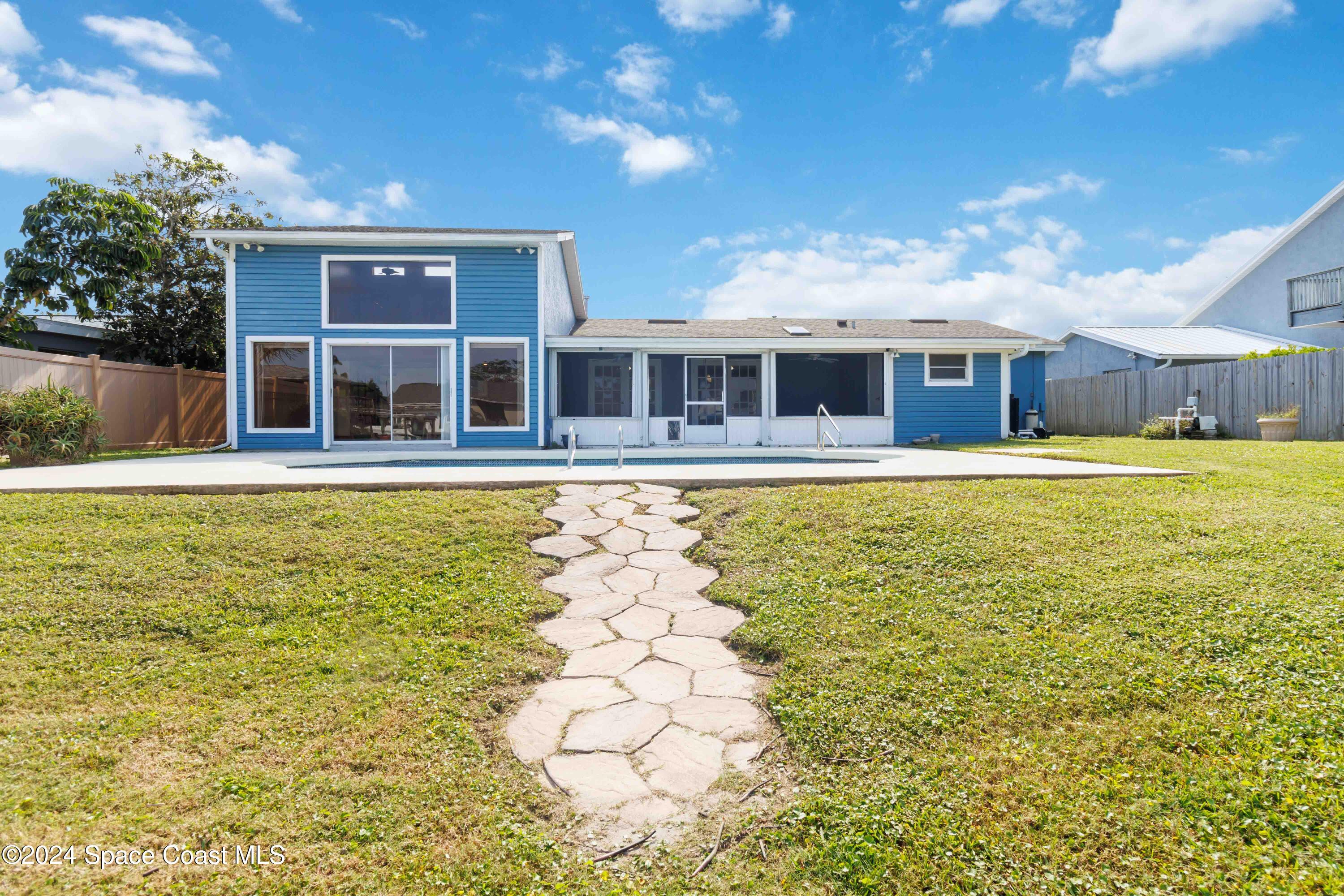 410 Caracas Drive