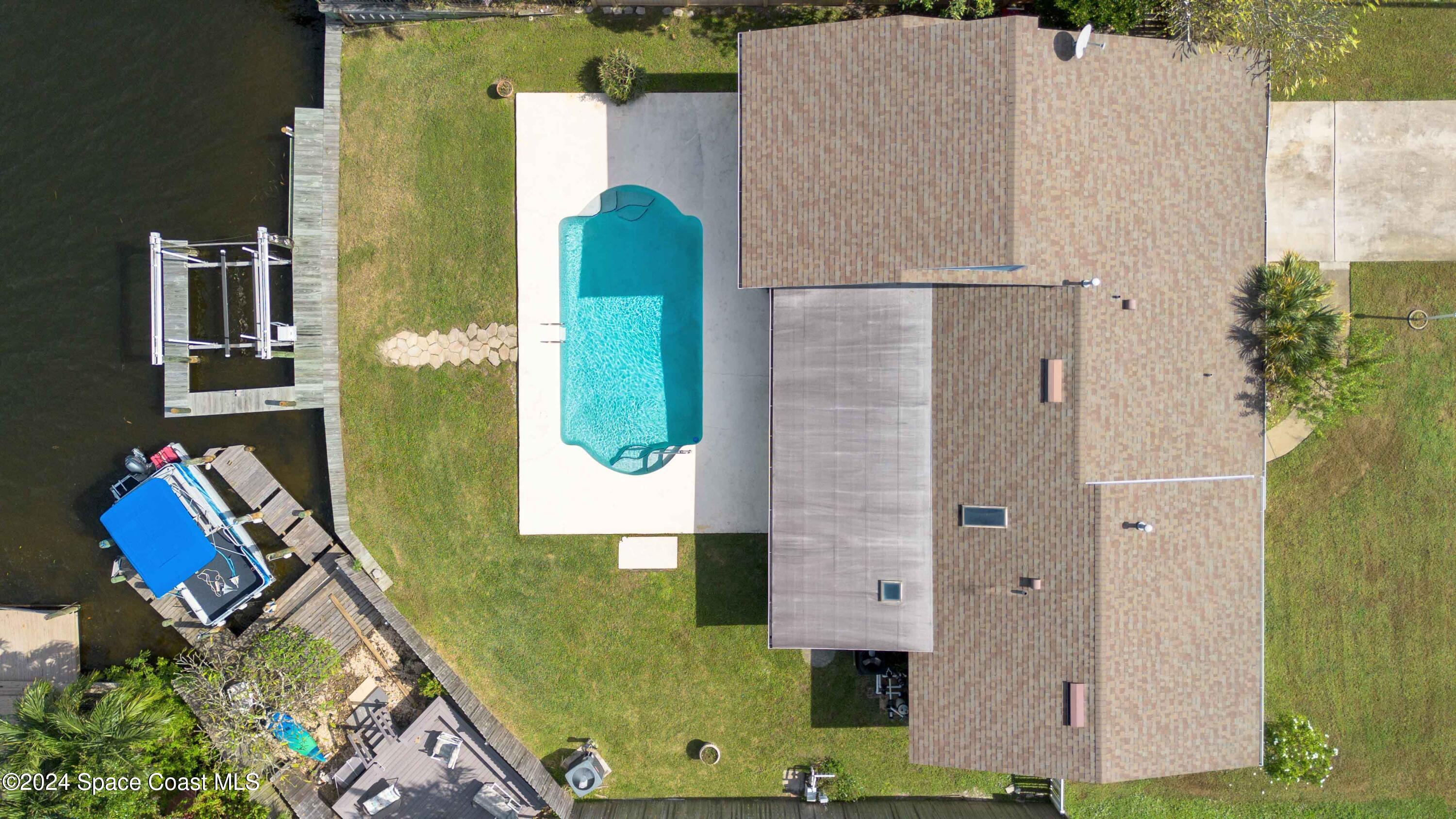 410 Caracas Drive