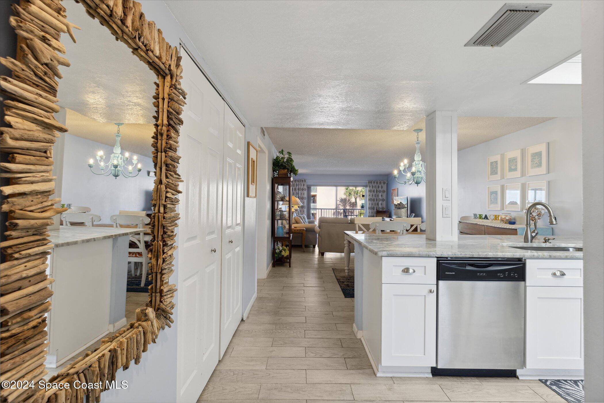 10 Sunflower Street, 26