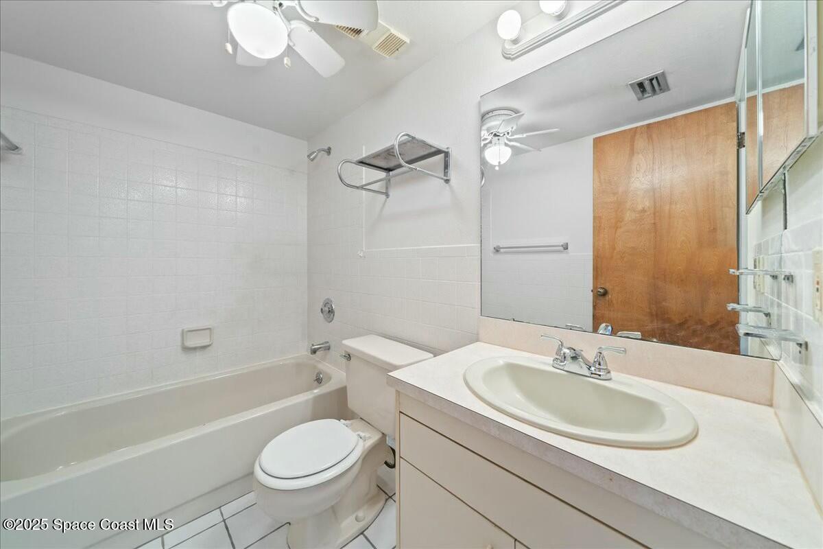 250 S Sykes Creek Parkway 706