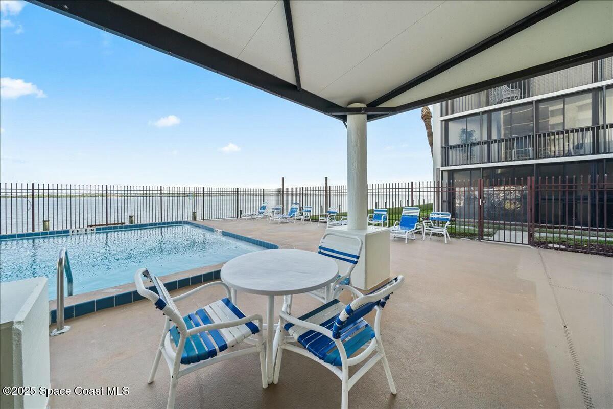 250 S Sykes Creek Parkway 706