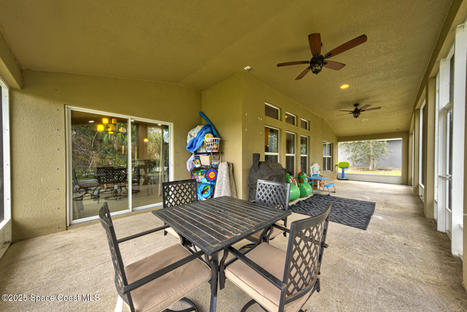 2902 J Cobber Court