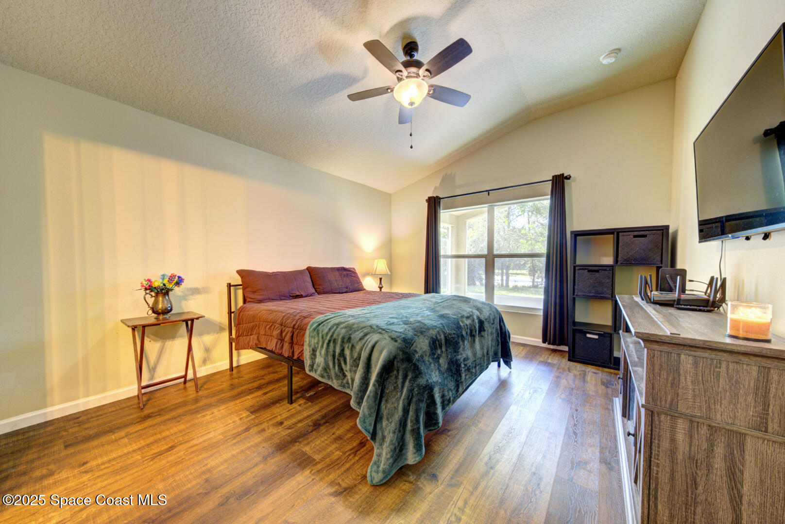2902 J Cobber Court