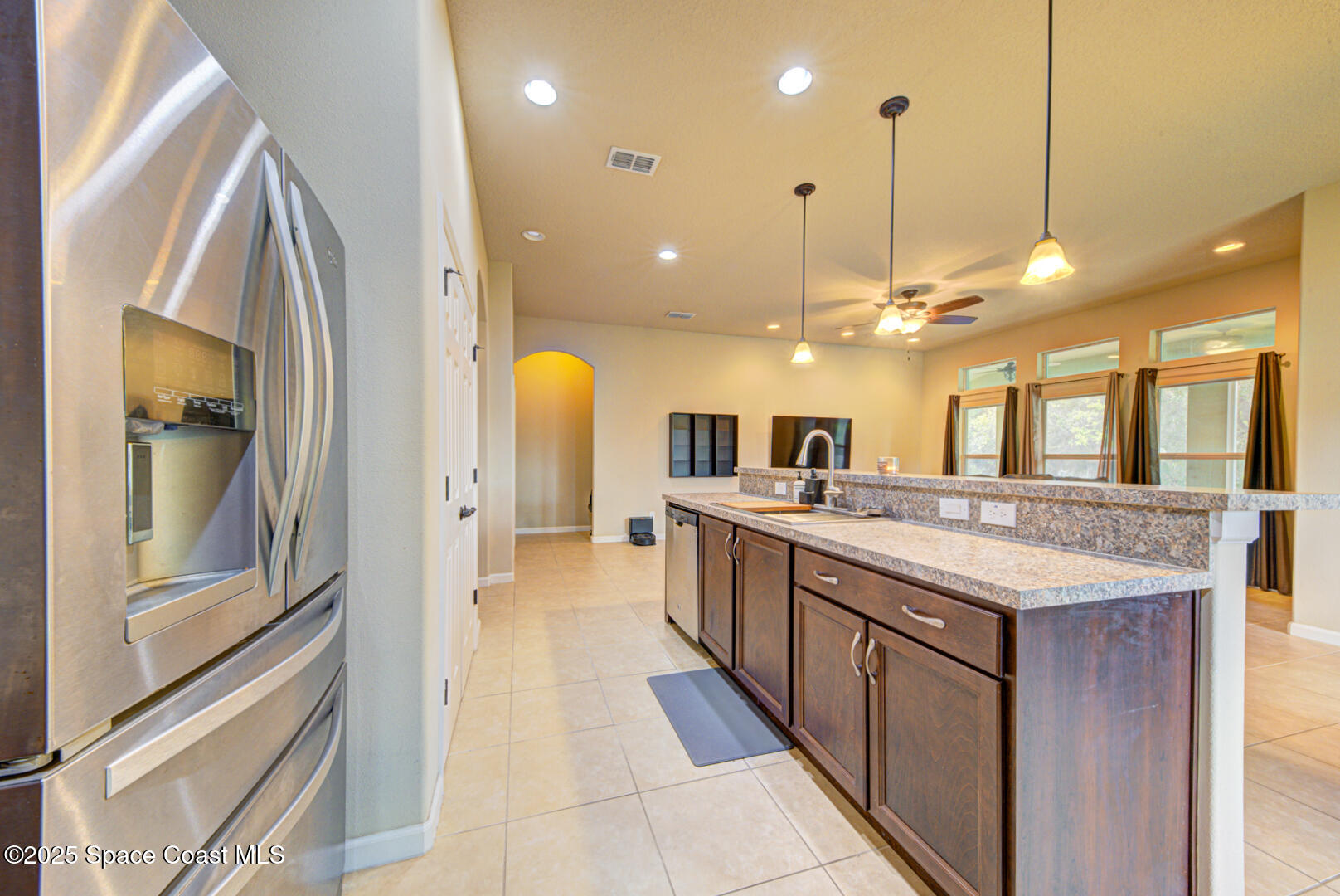 2902 J Cobber Court