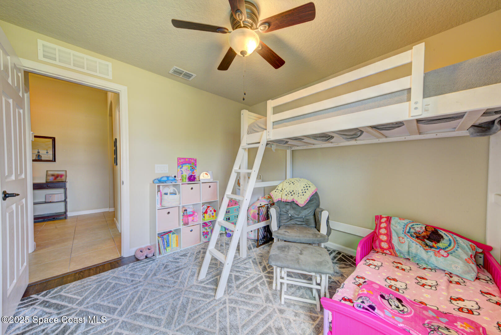 2902 J Cobber Court