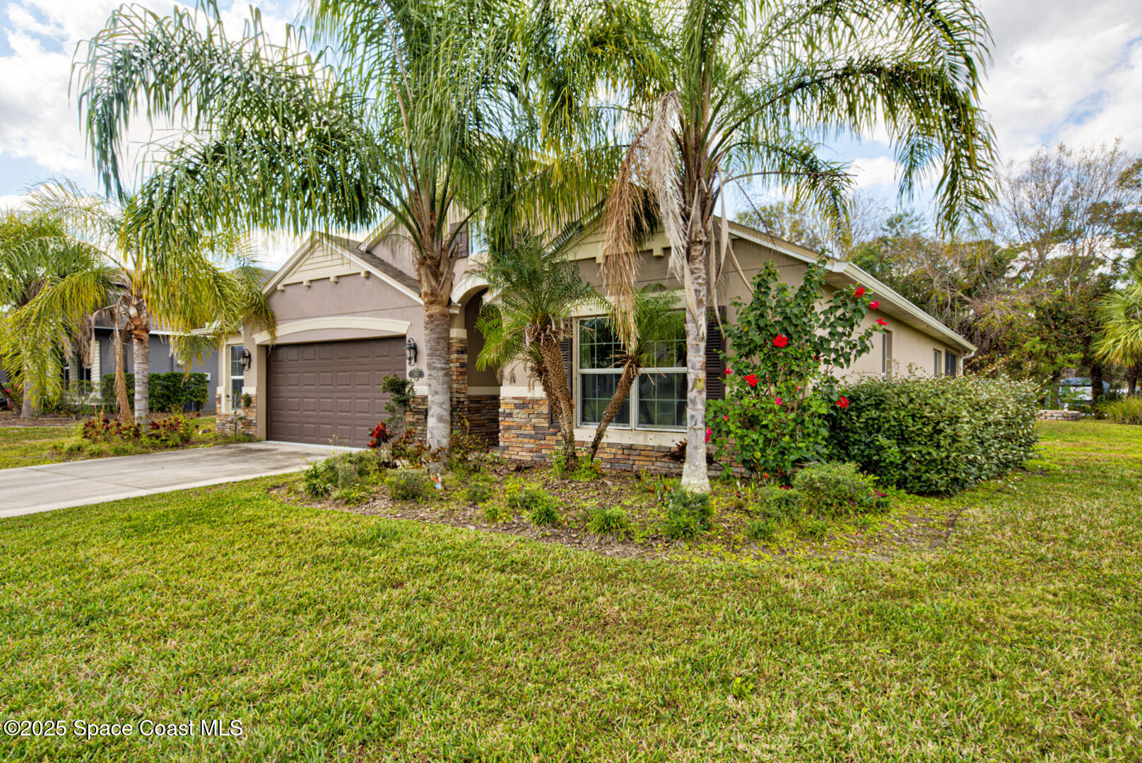 2902 J Cobber Court