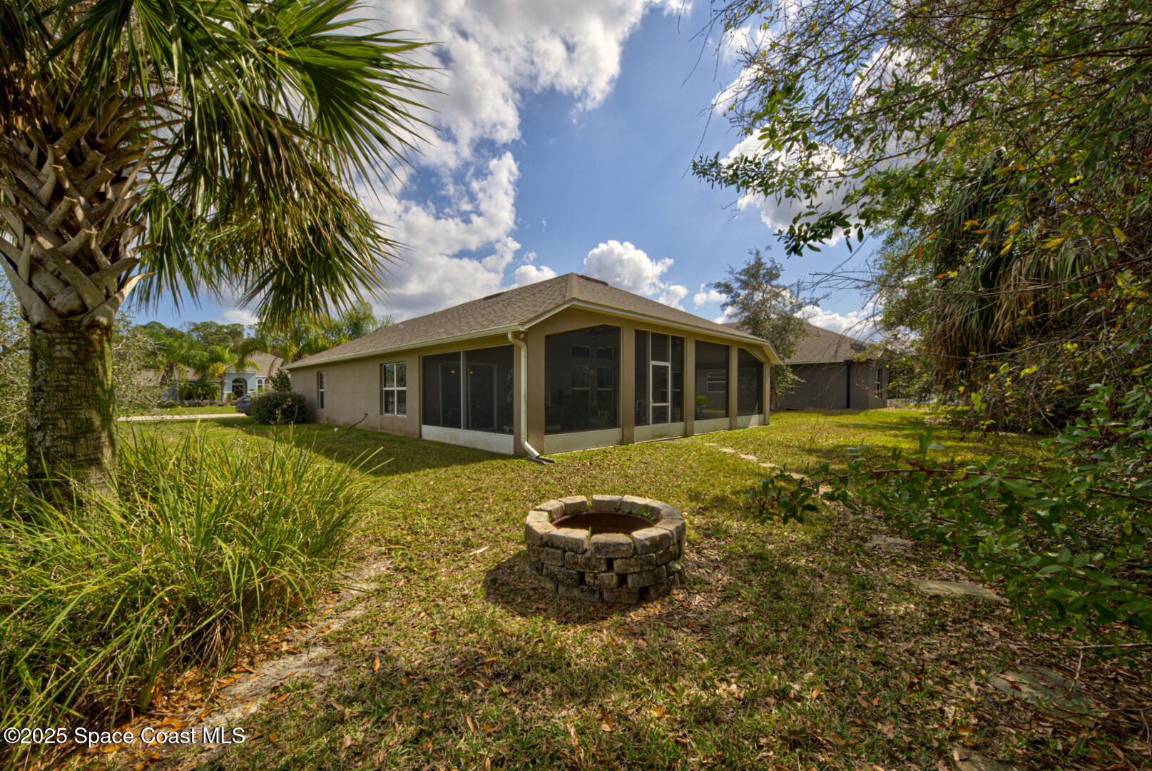 2902 J Cobber Court