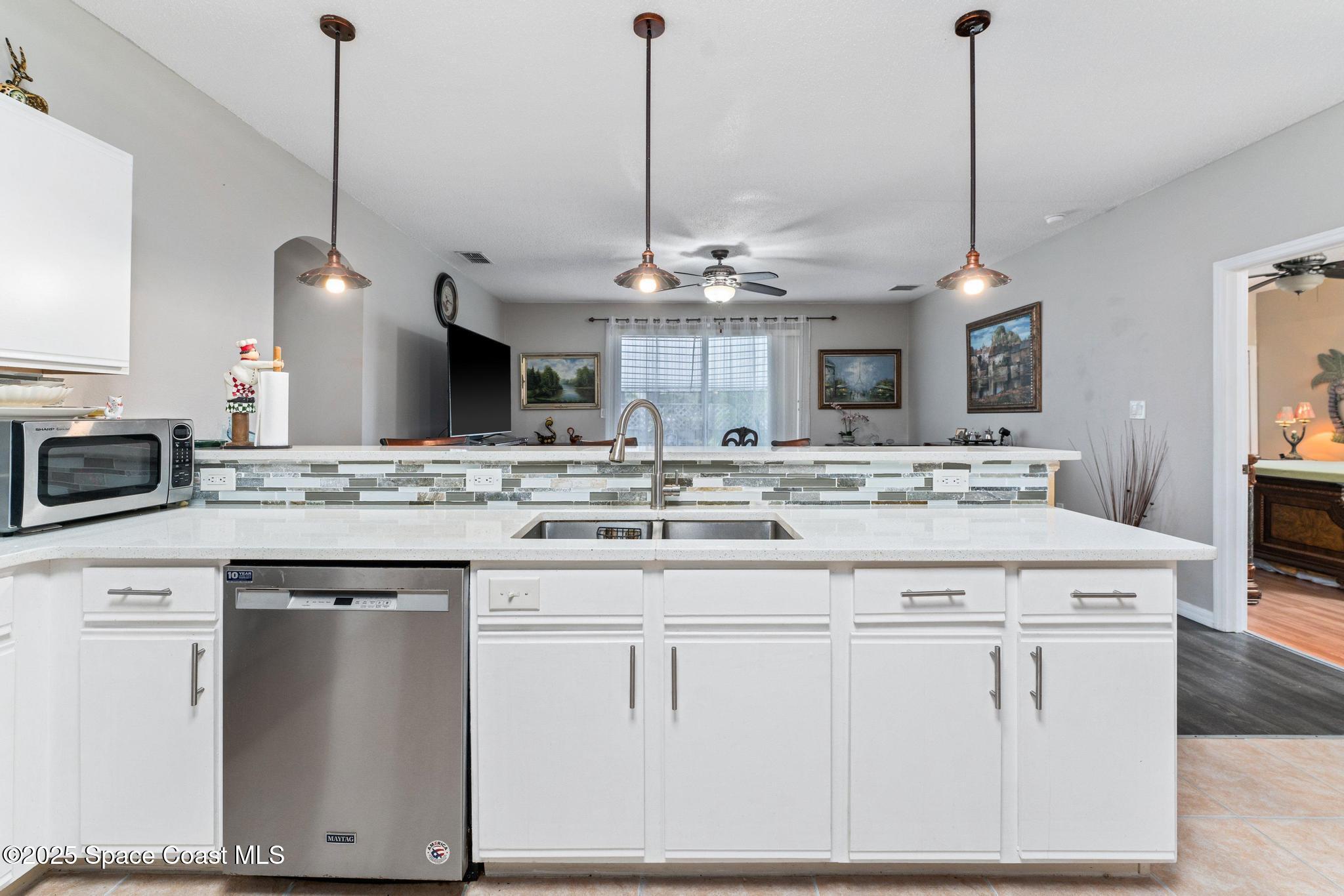 845 Sandhurst Court