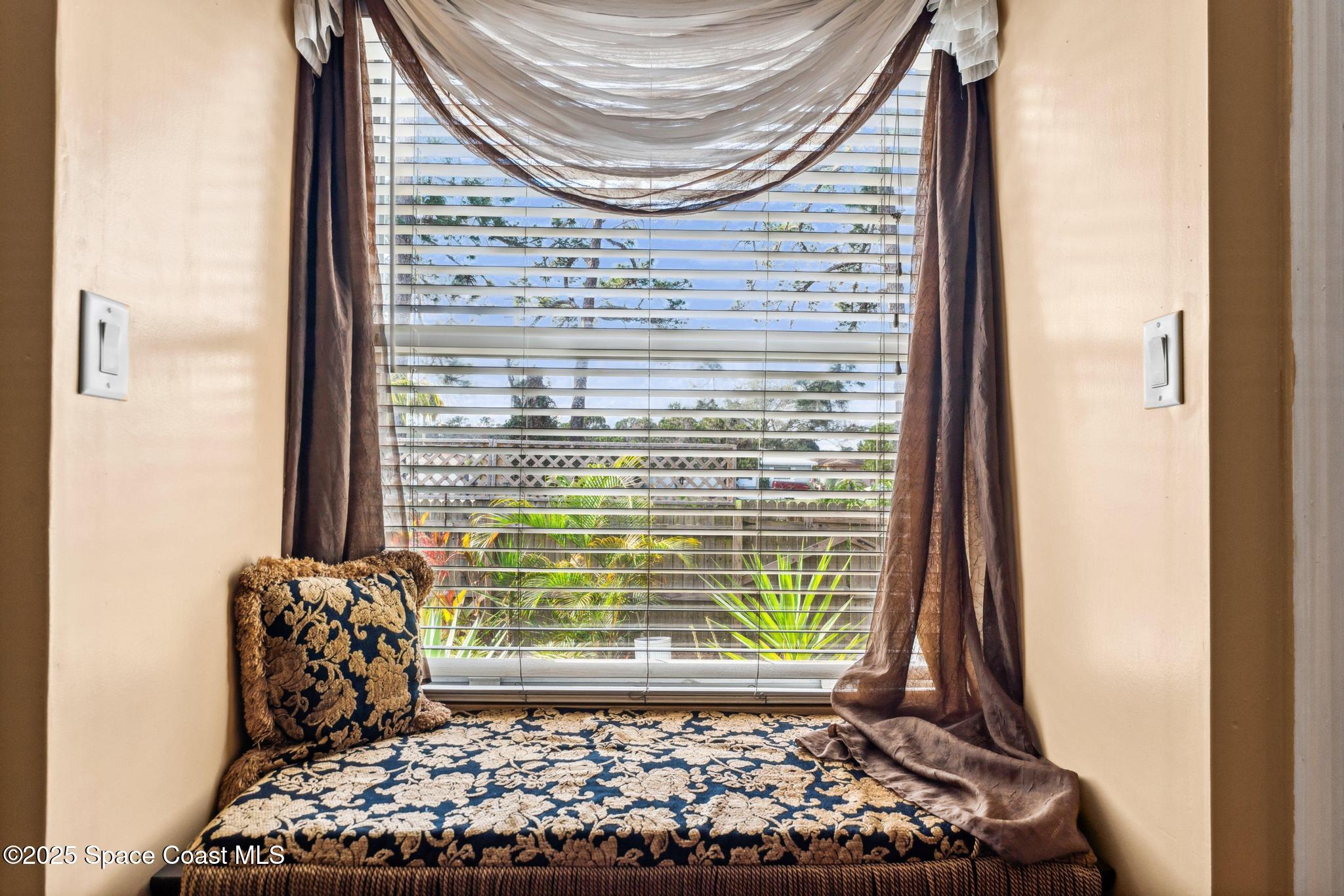 845 Sandhurst Court