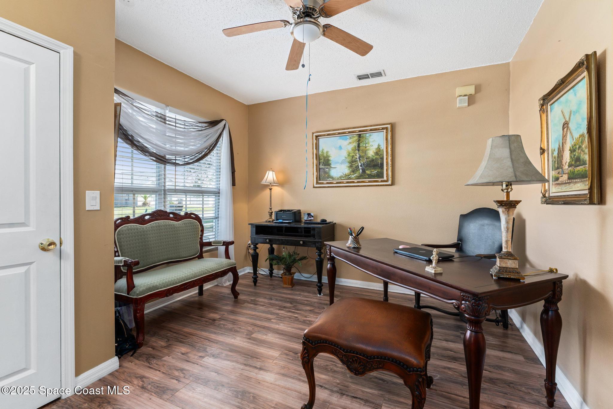 845 Sandhurst Court