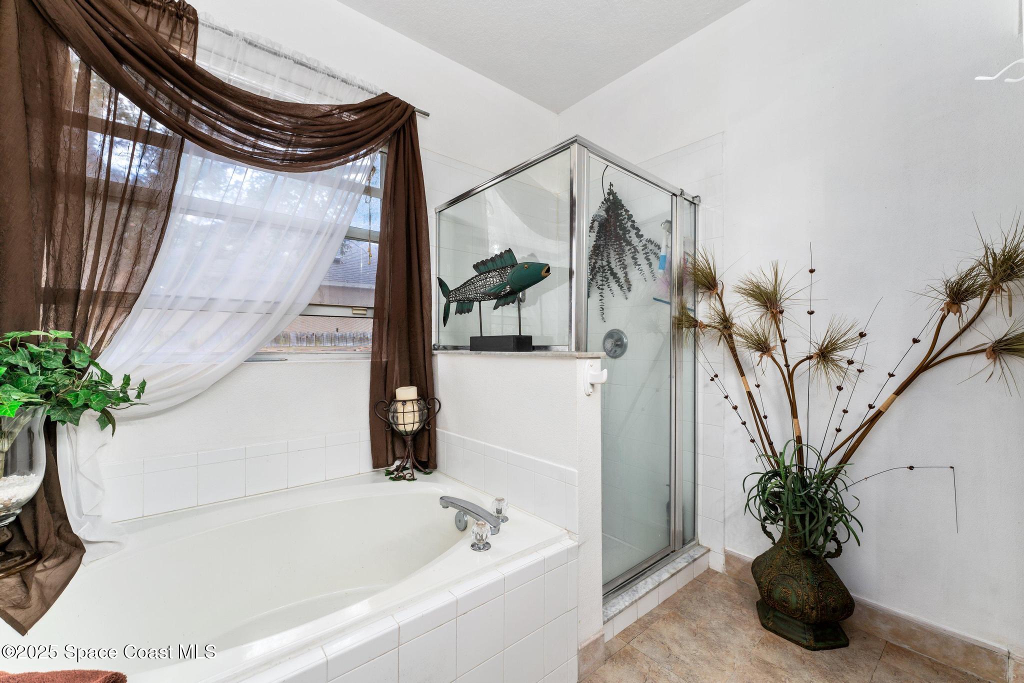 845 Sandhurst Court