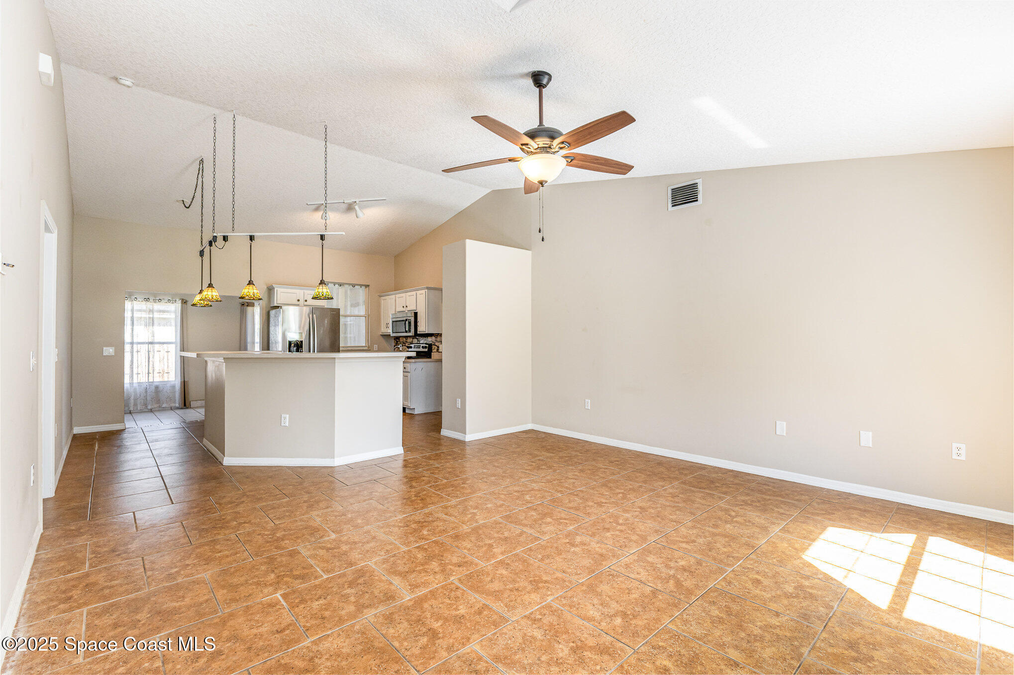 6480 Annapolis Street