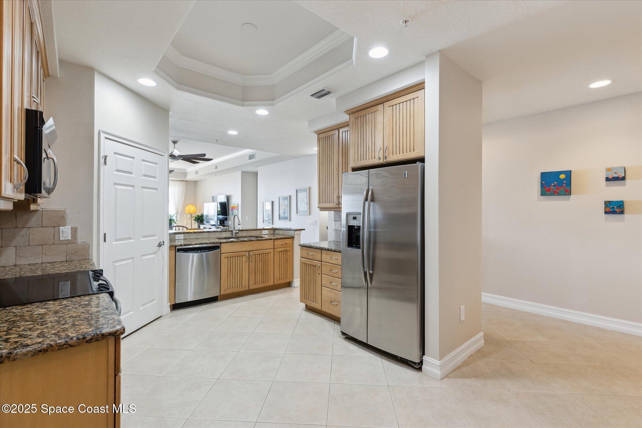 6131 Messina Lane 303 (4th Floor)