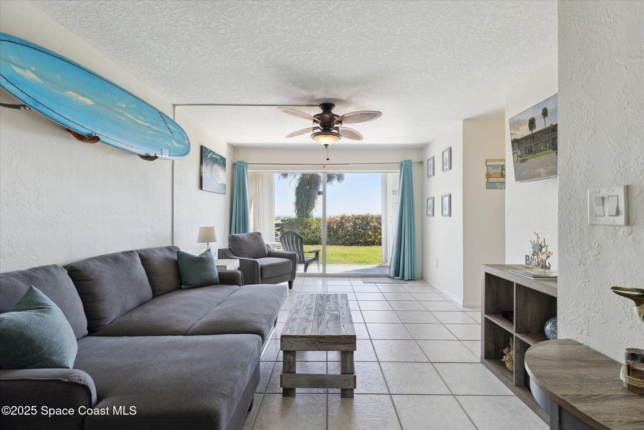 1 N 1st Street, 4