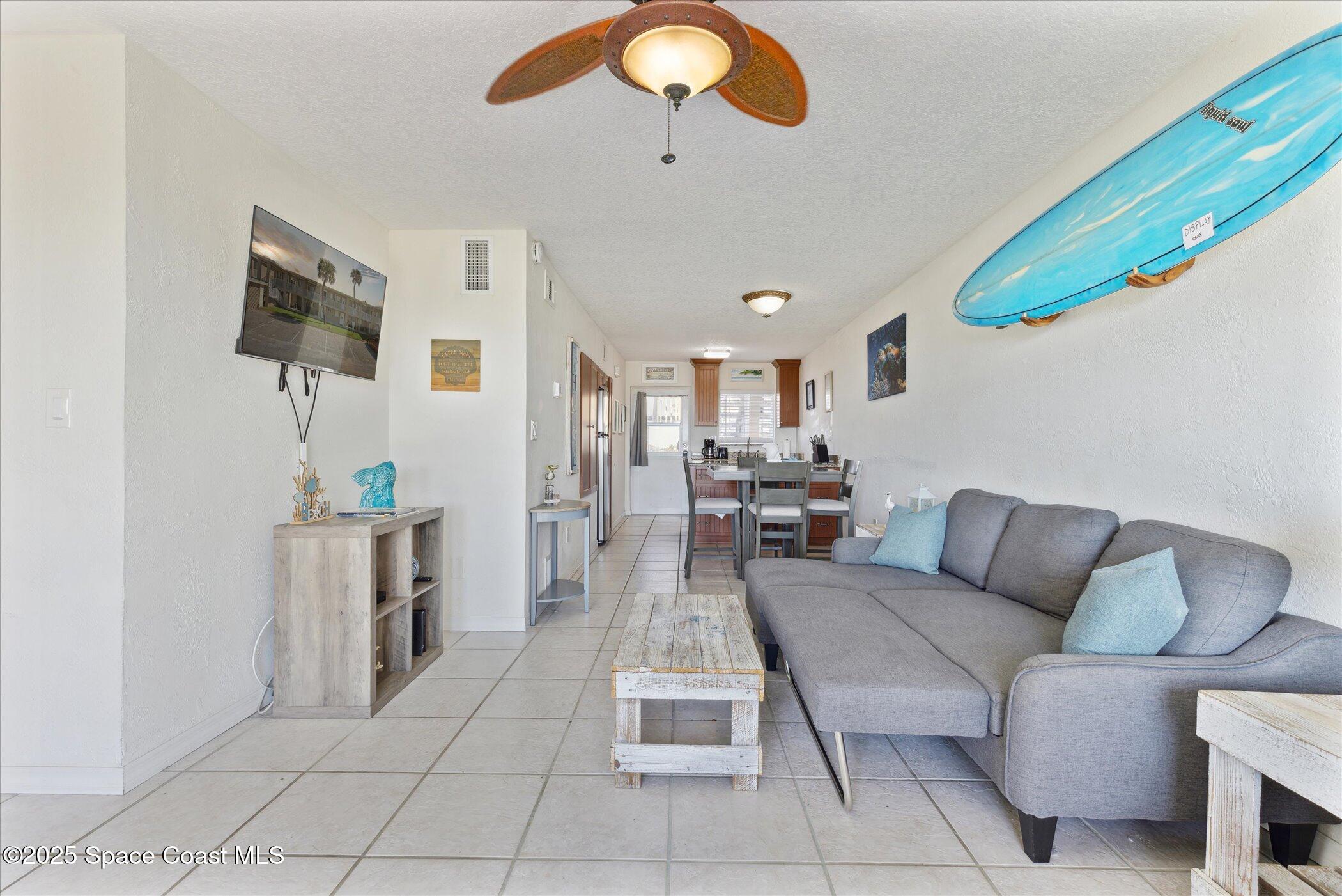 1 N 1st Street, 4