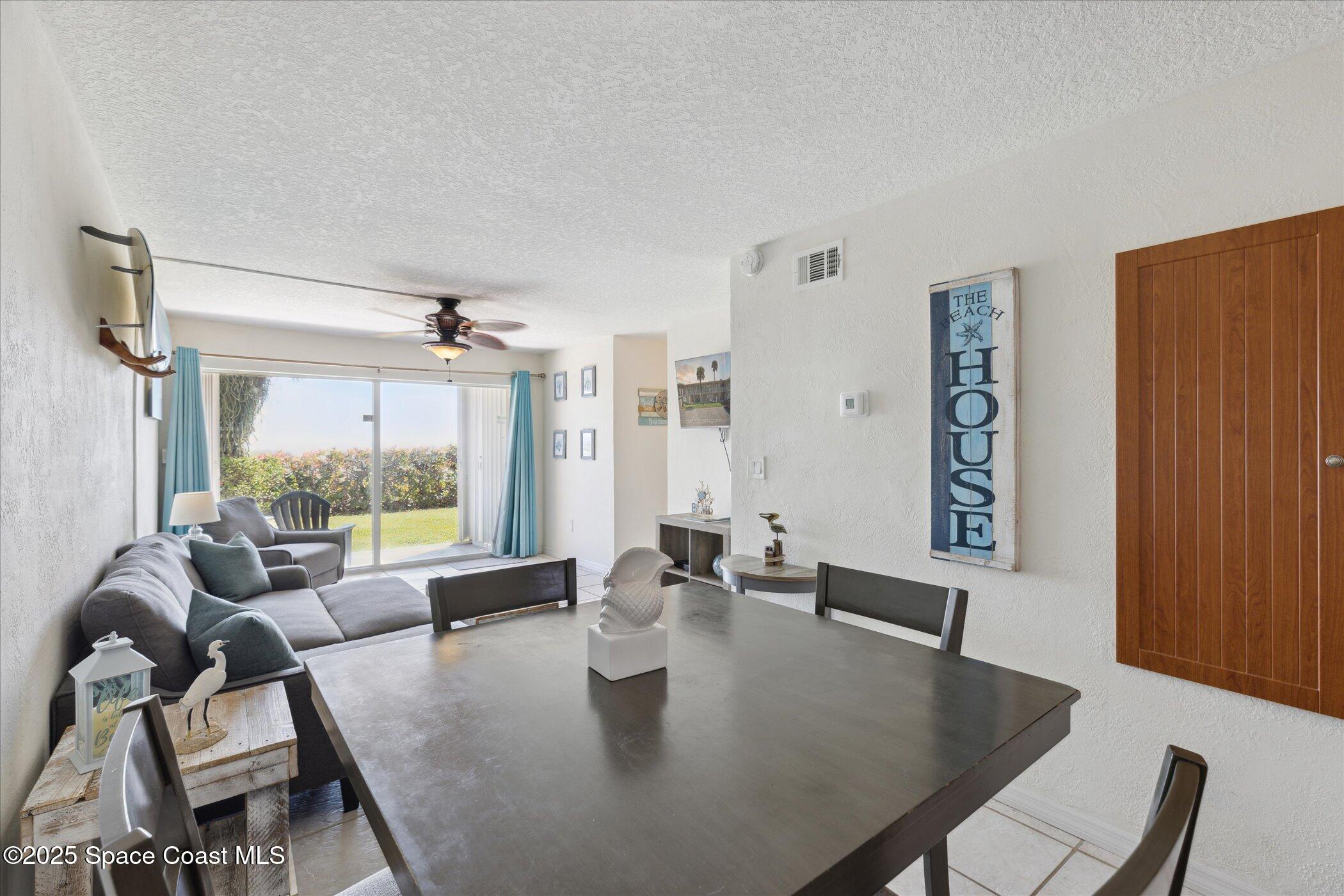 1 N 1st Street, 4