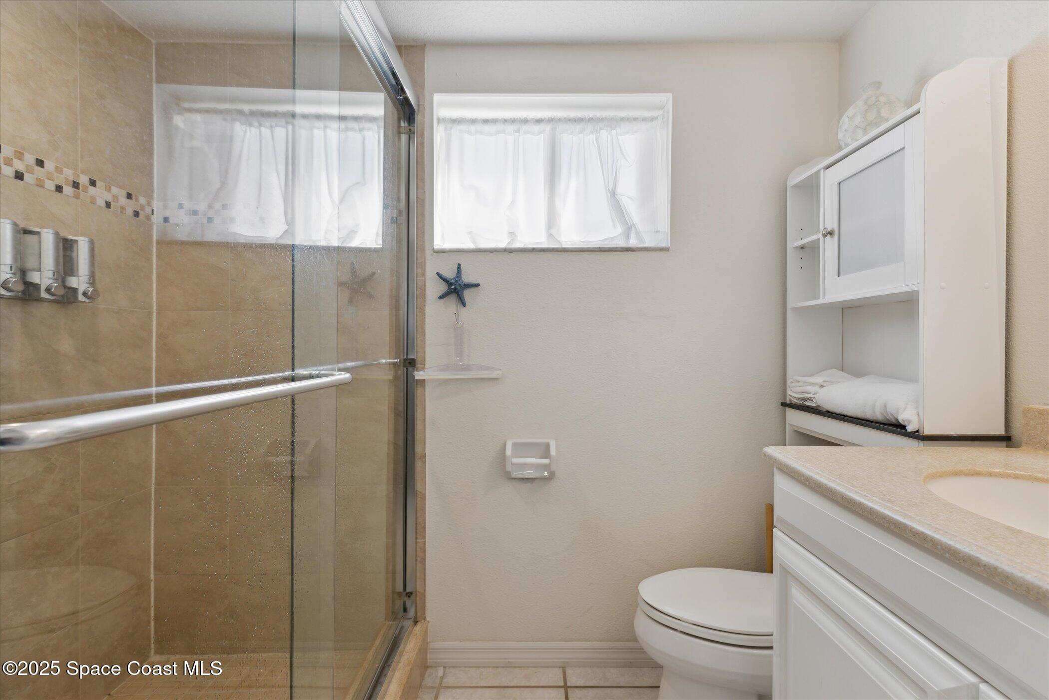 1 N 1st Street, 4