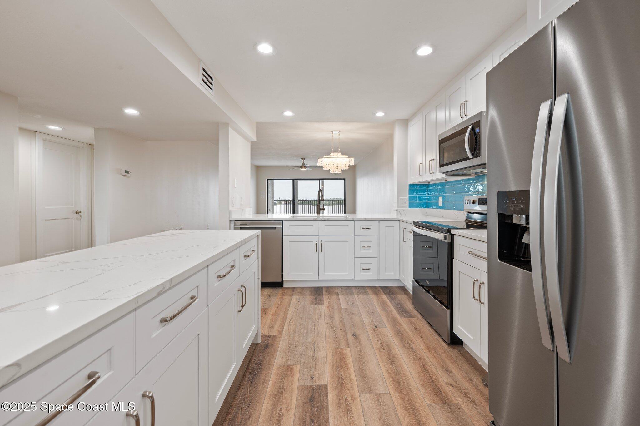 3609 S Banana River Boulevard, 513