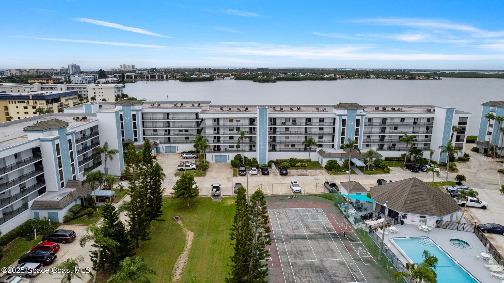 3609 S Banana River Boulevard, 513
