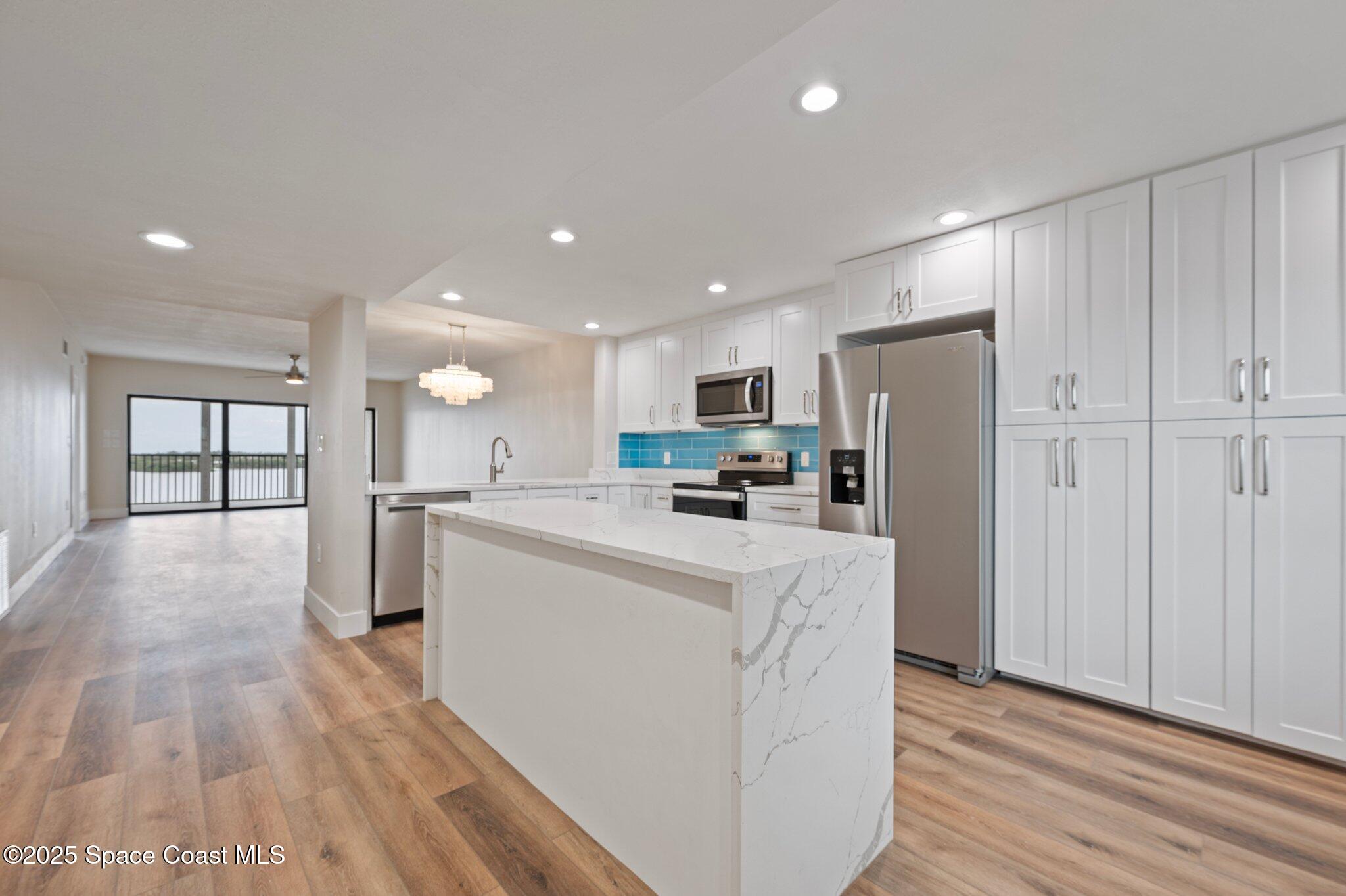 3609 S Banana River Boulevard, 513