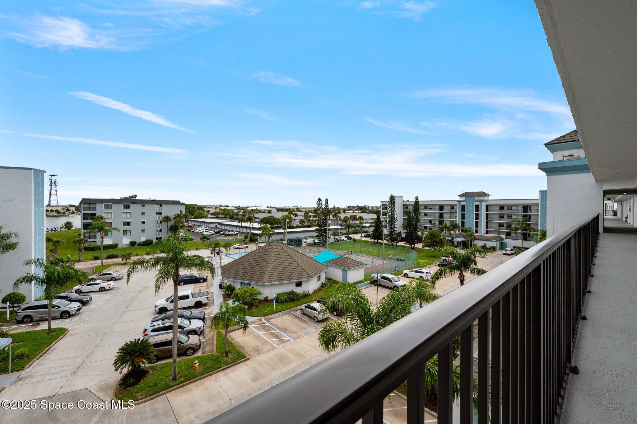 3609 S Banana River Boulevard, 513