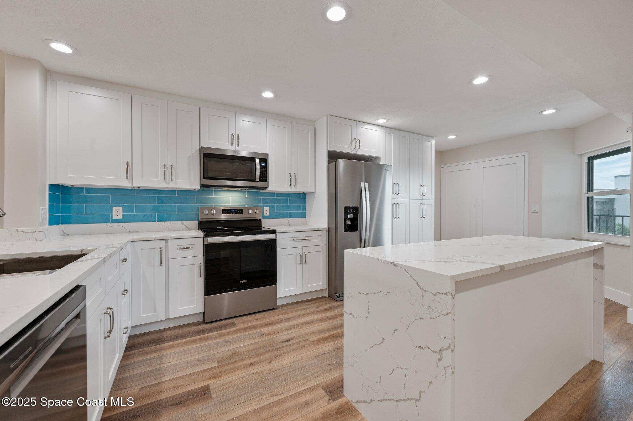 3609 S Banana River Boulevard, 513