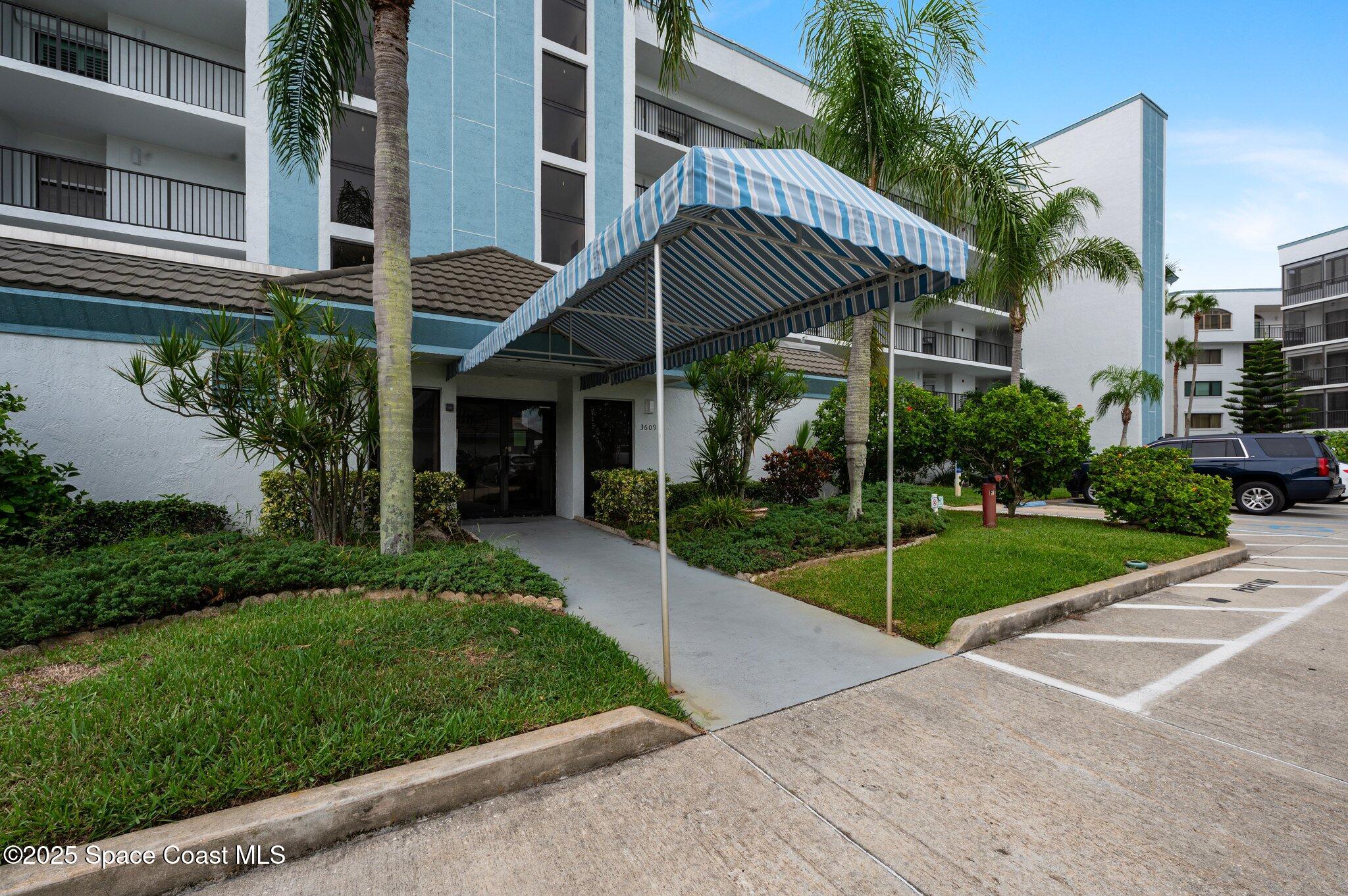 3609 S Banana River Boulevard, 513
