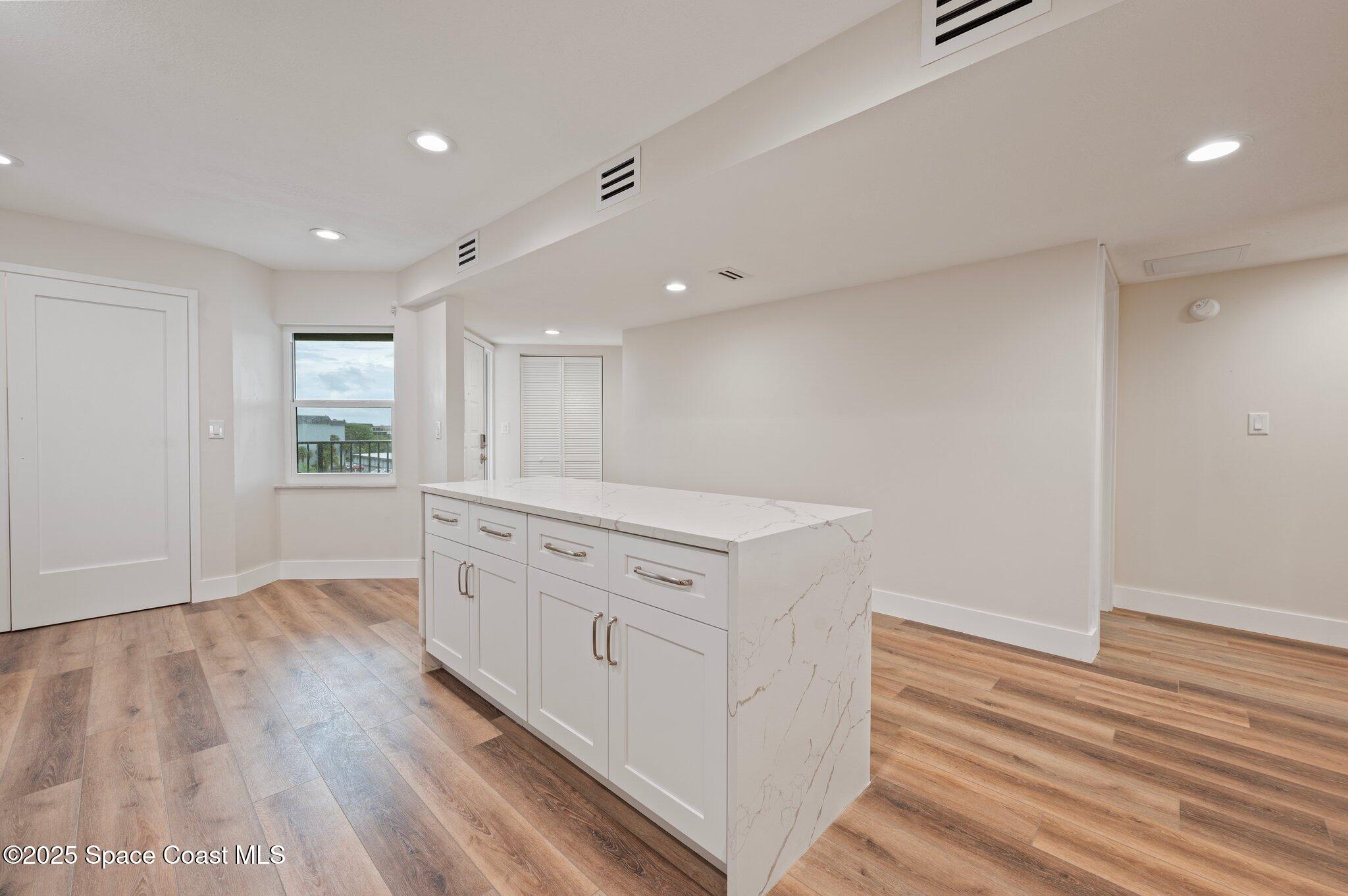 3609 S Banana River Boulevard, 513