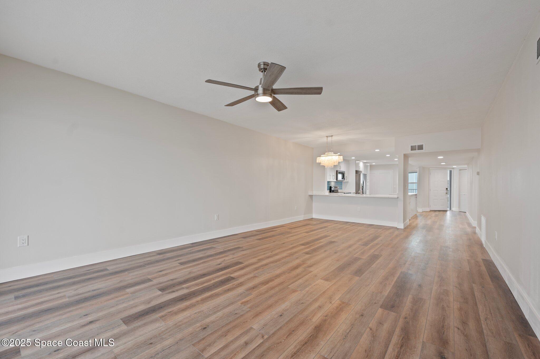 3609 S Banana River Boulevard, 513