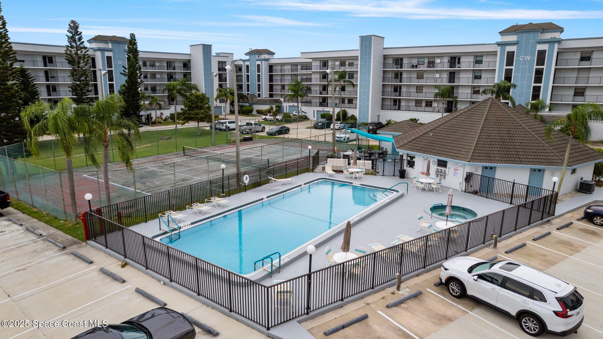 3609 S Banana River Boulevard, 513