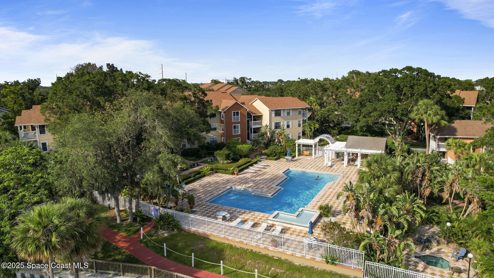 225 S Tropical Trail 116