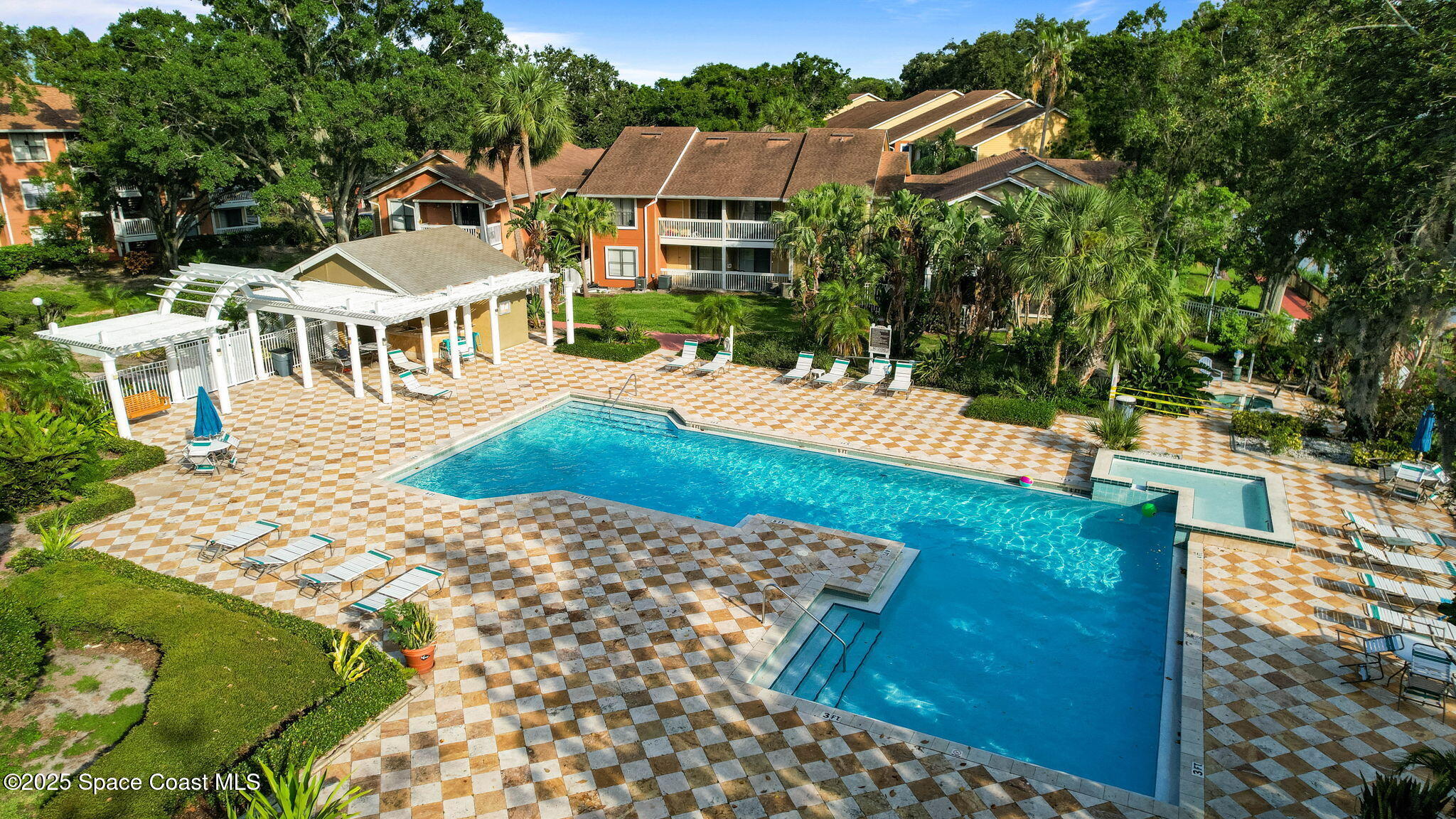 225 S Tropical Trail 116
