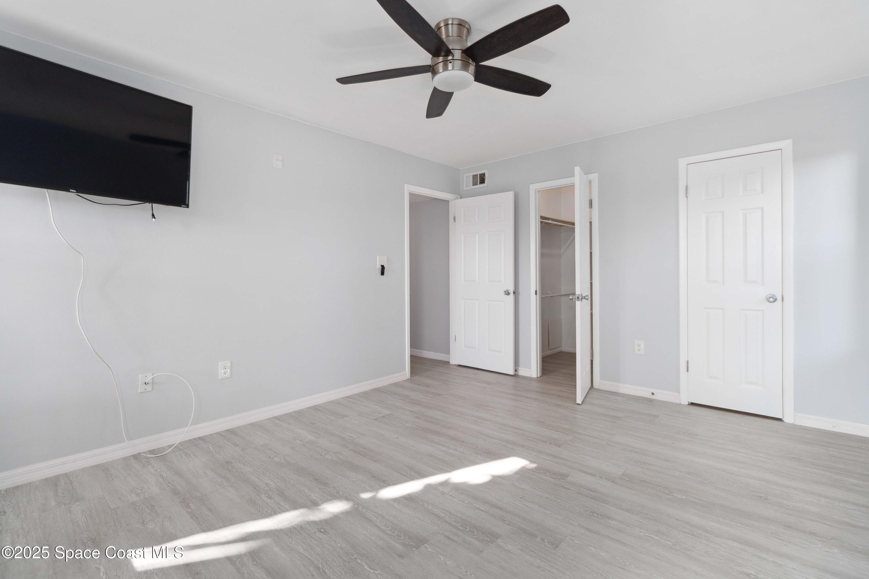 225 S Tropical Trail 116