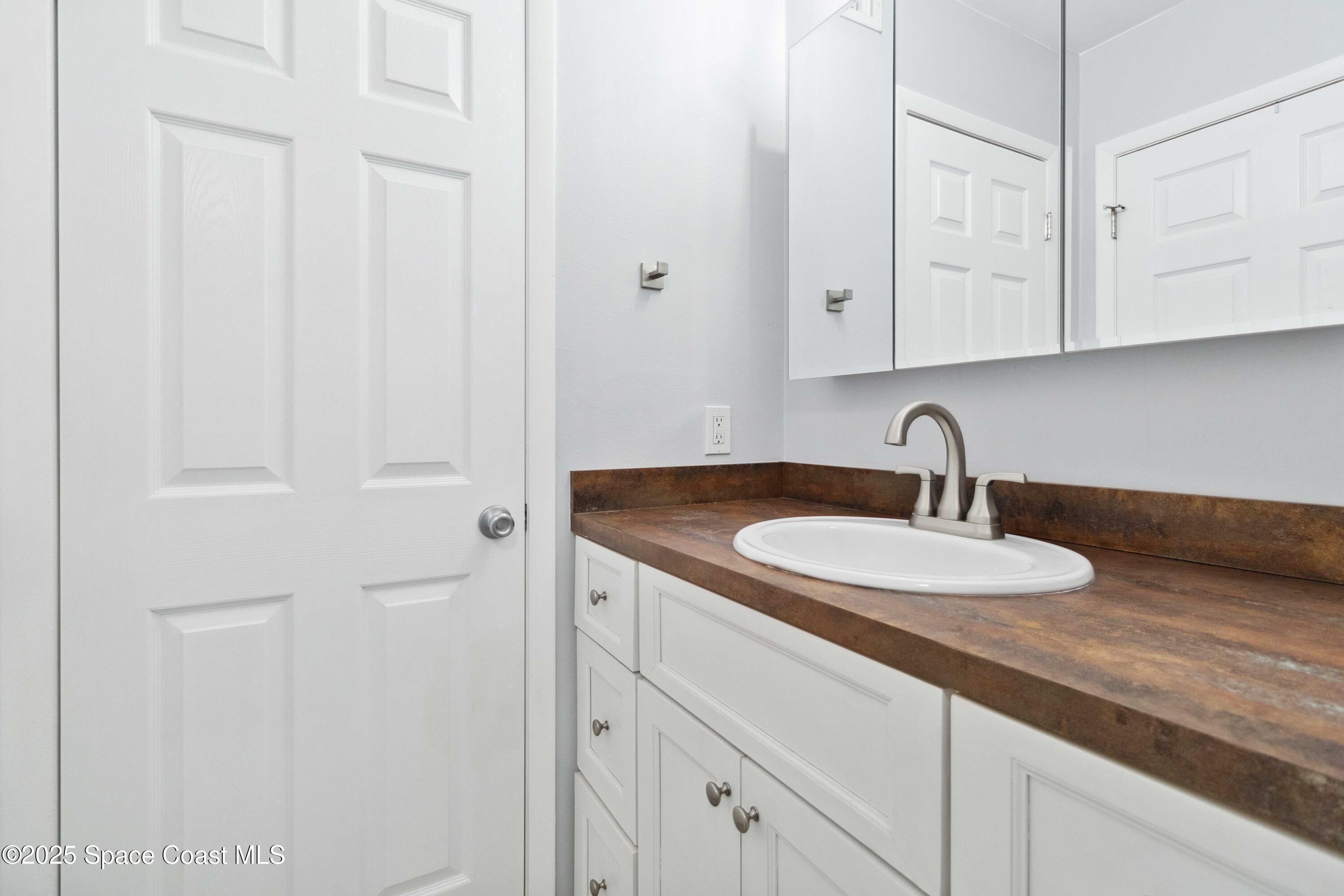225 S Tropical Trail 116