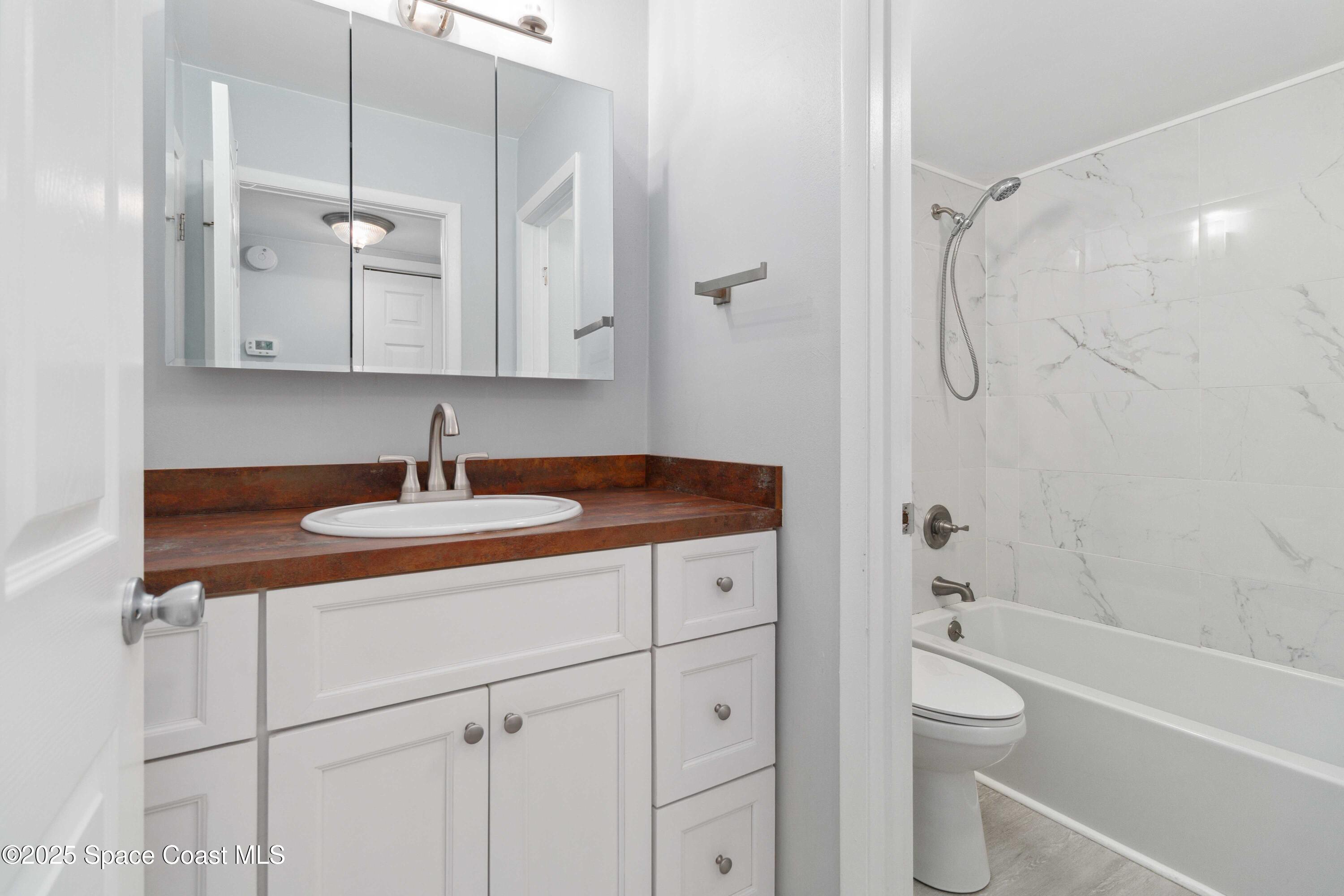 225 S Tropical Trail 116