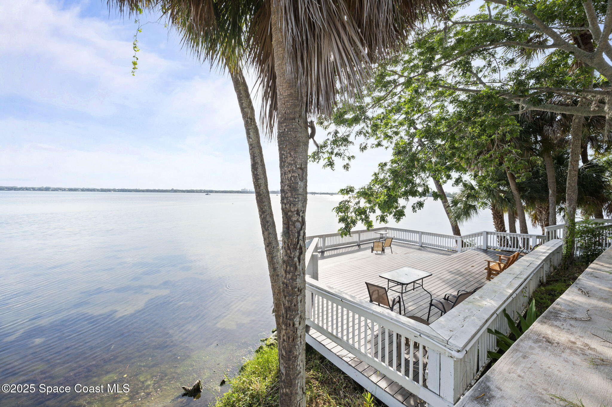 225 S Tropical Trail 116