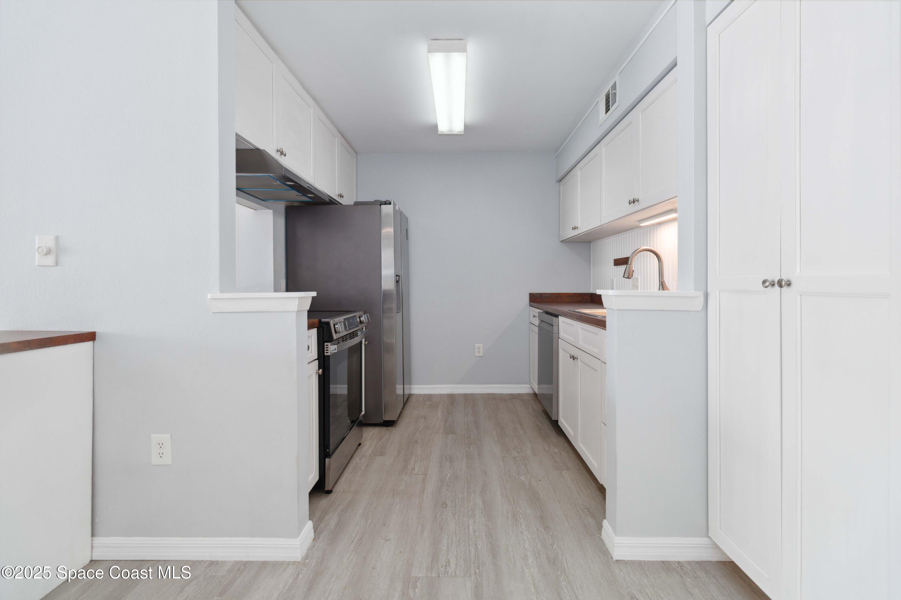 225 S Tropical Trail 116