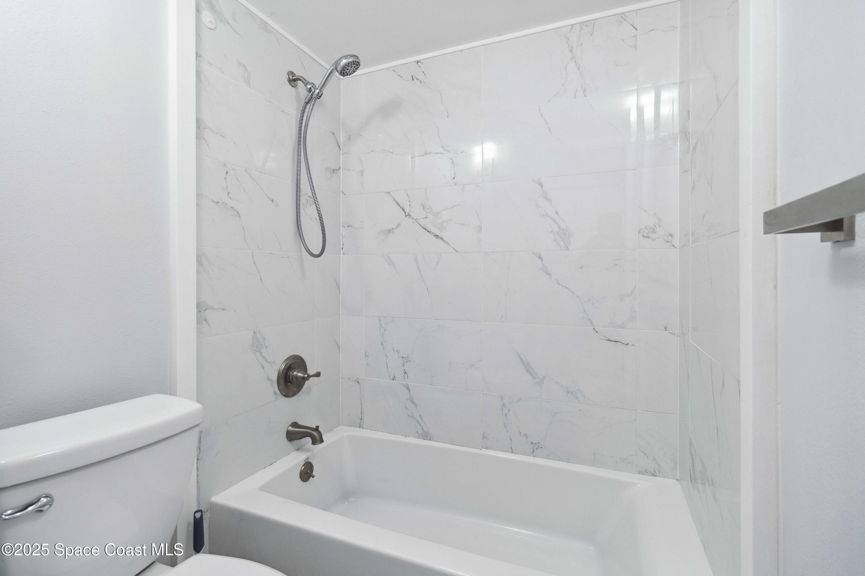 225 S Tropical Trail 116
