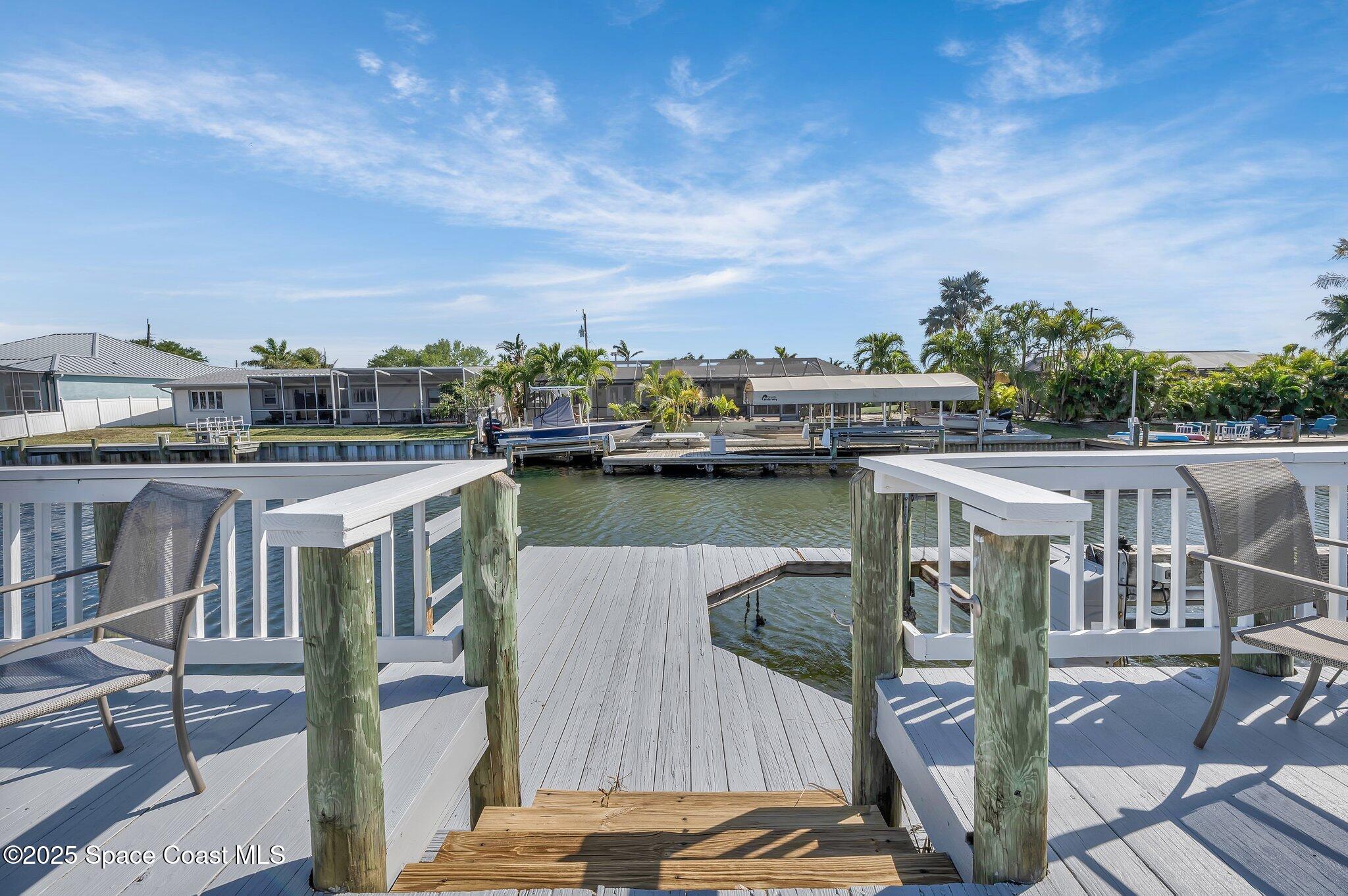 1695 Rochelle Parkway