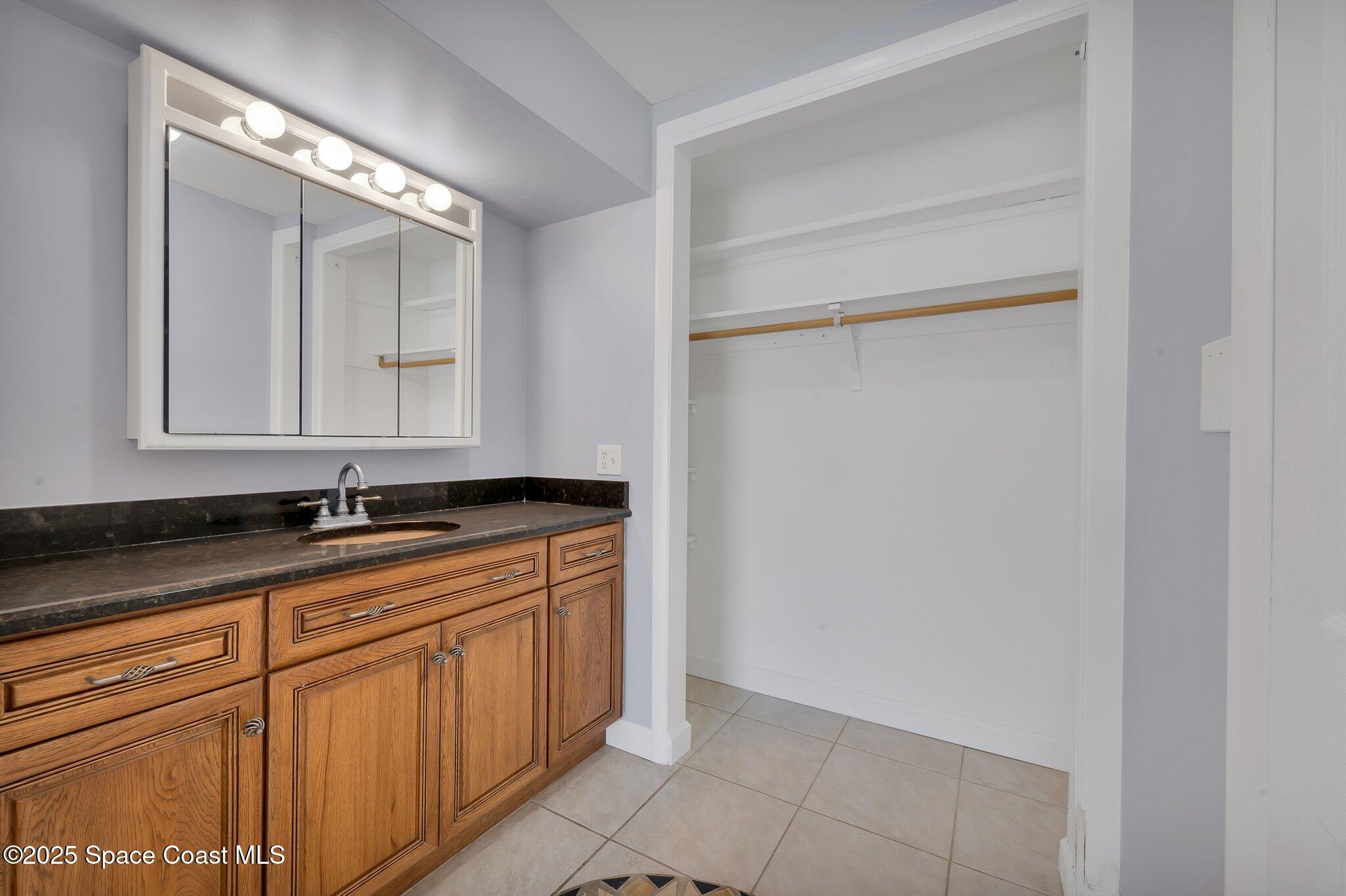 1695 Rochelle Parkway