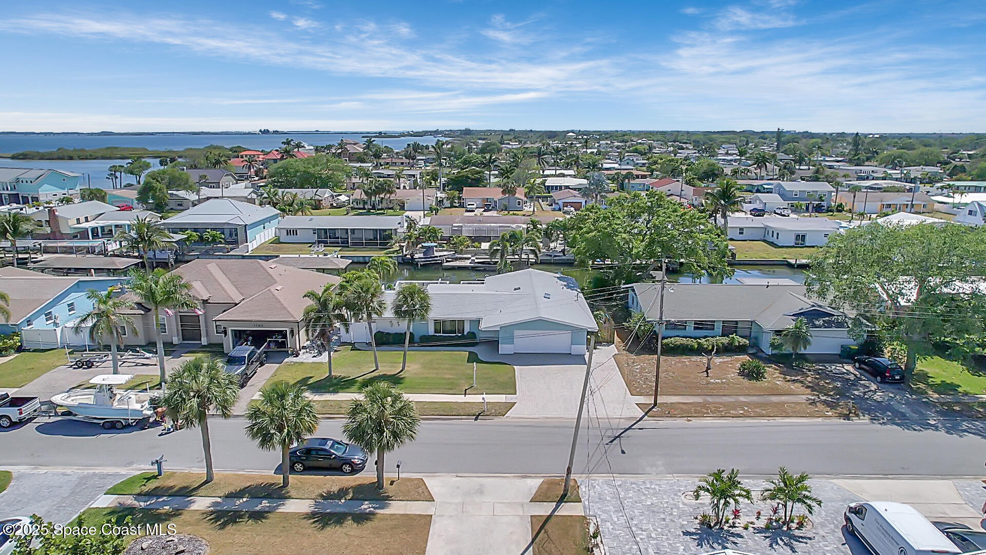 1695 Rochelle Parkway