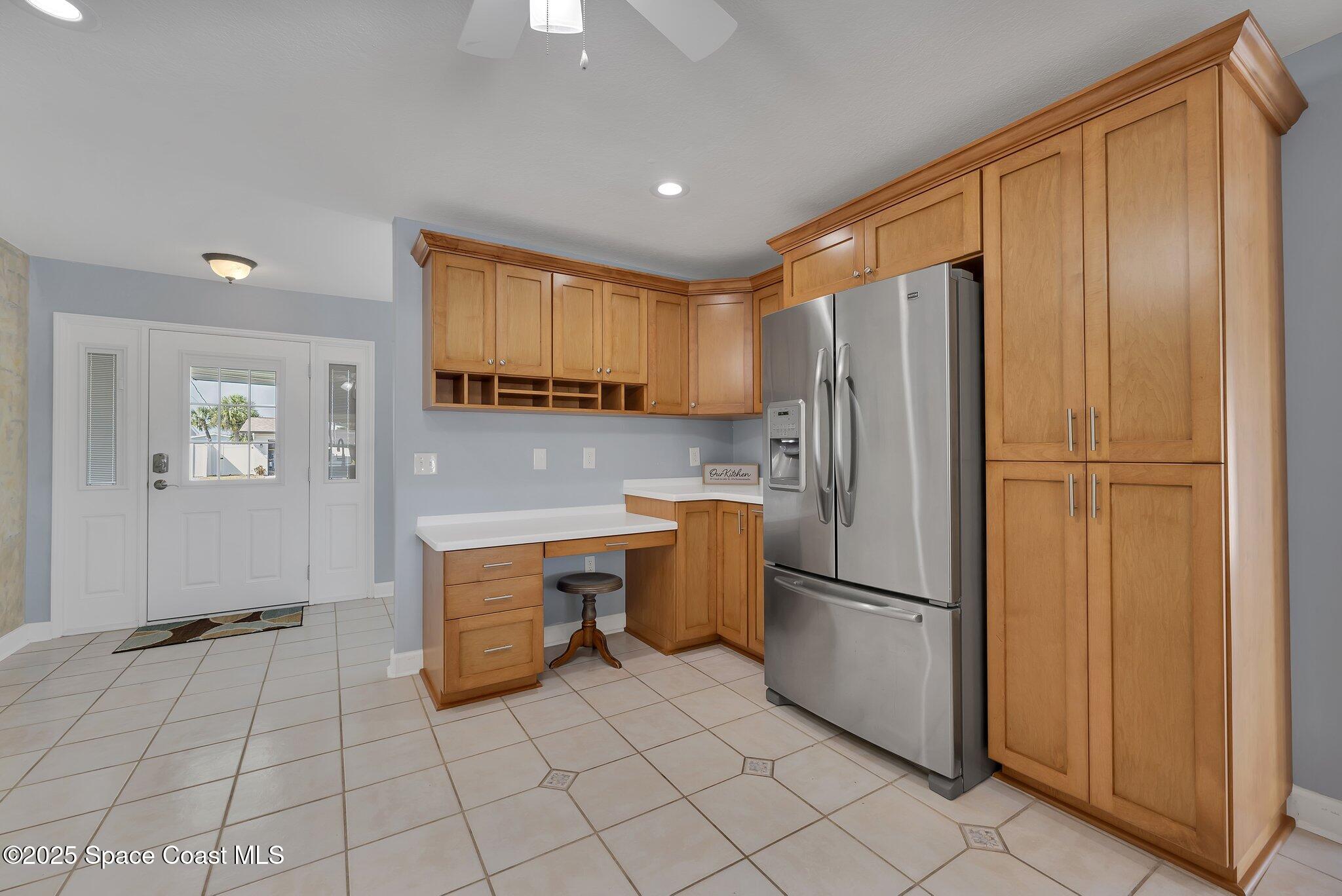 1695 Rochelle Parkway
