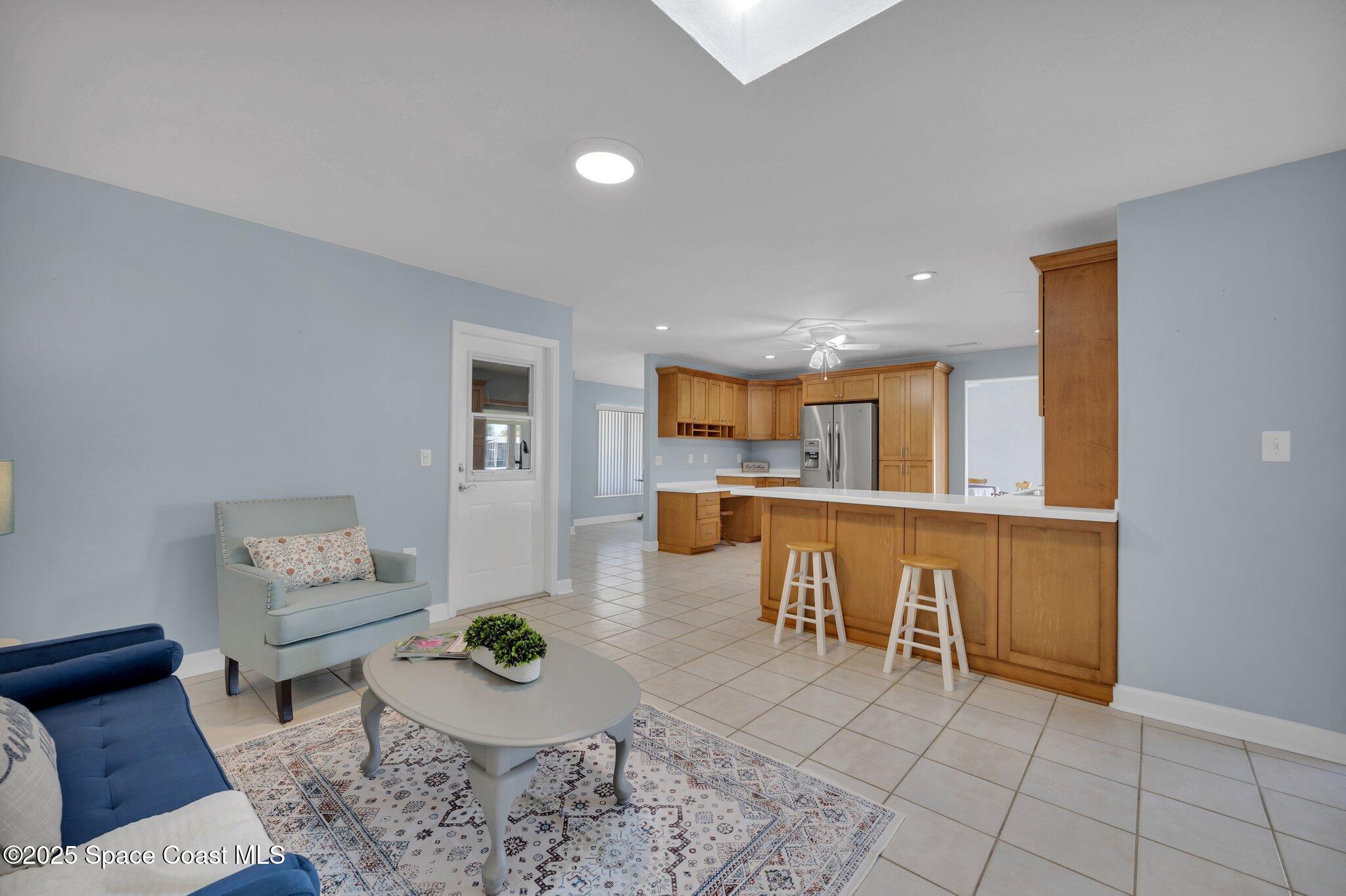 1695 Rochelle Parkway