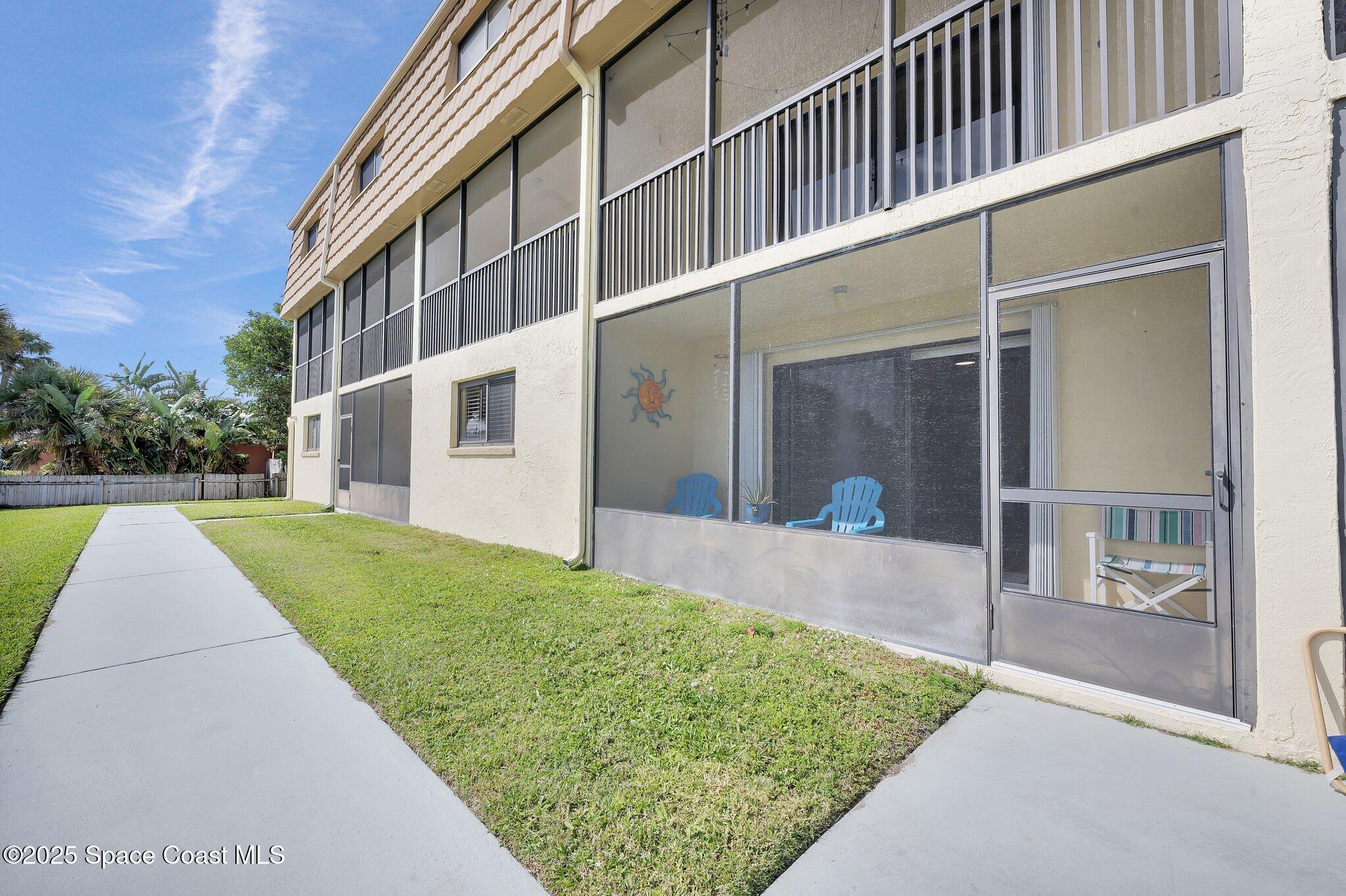 7101 Ridgewood Avenue 104