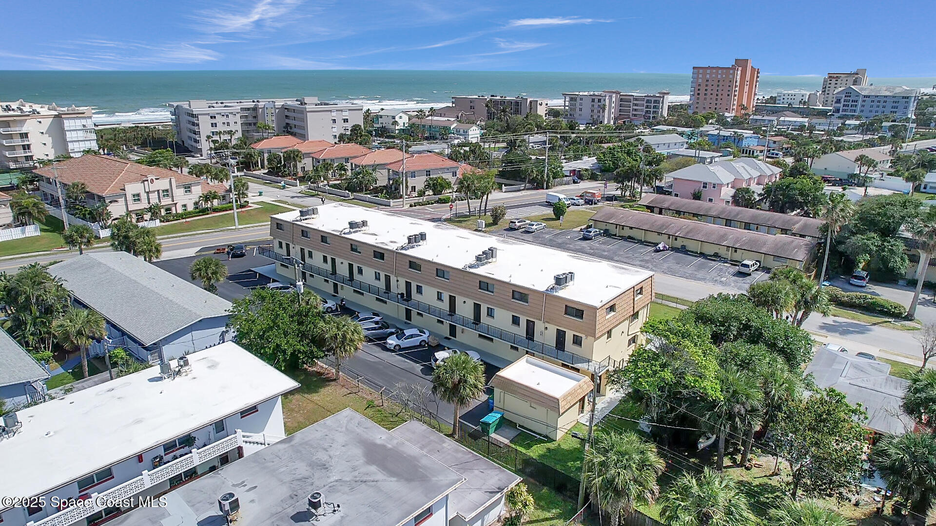 7101 Ridgewood Avenue 104