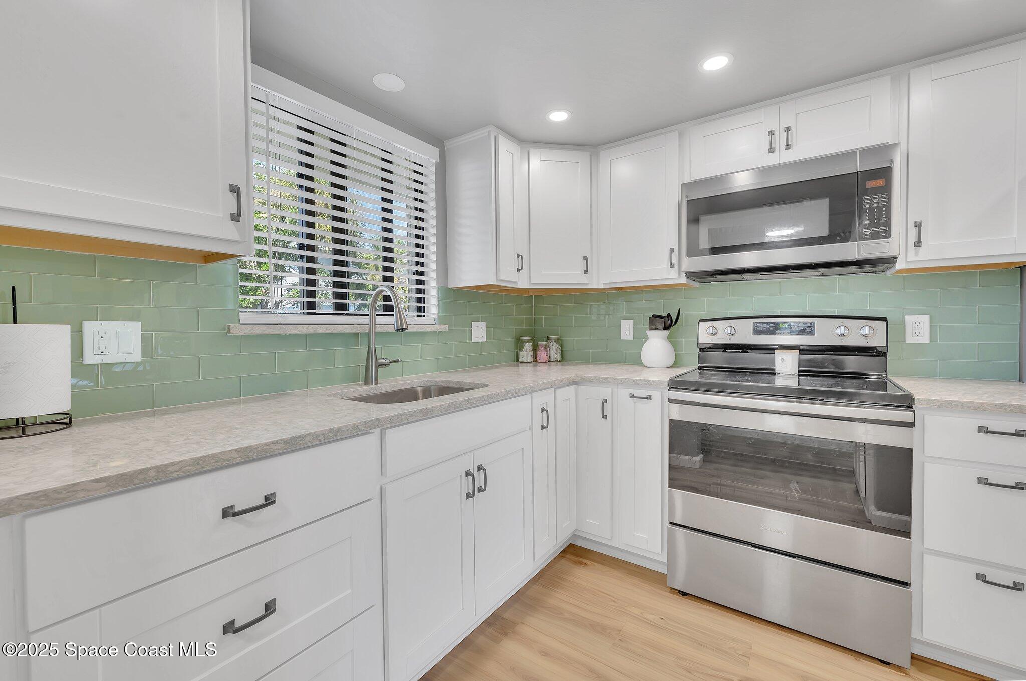 7101 Ridgewood Avenue 104