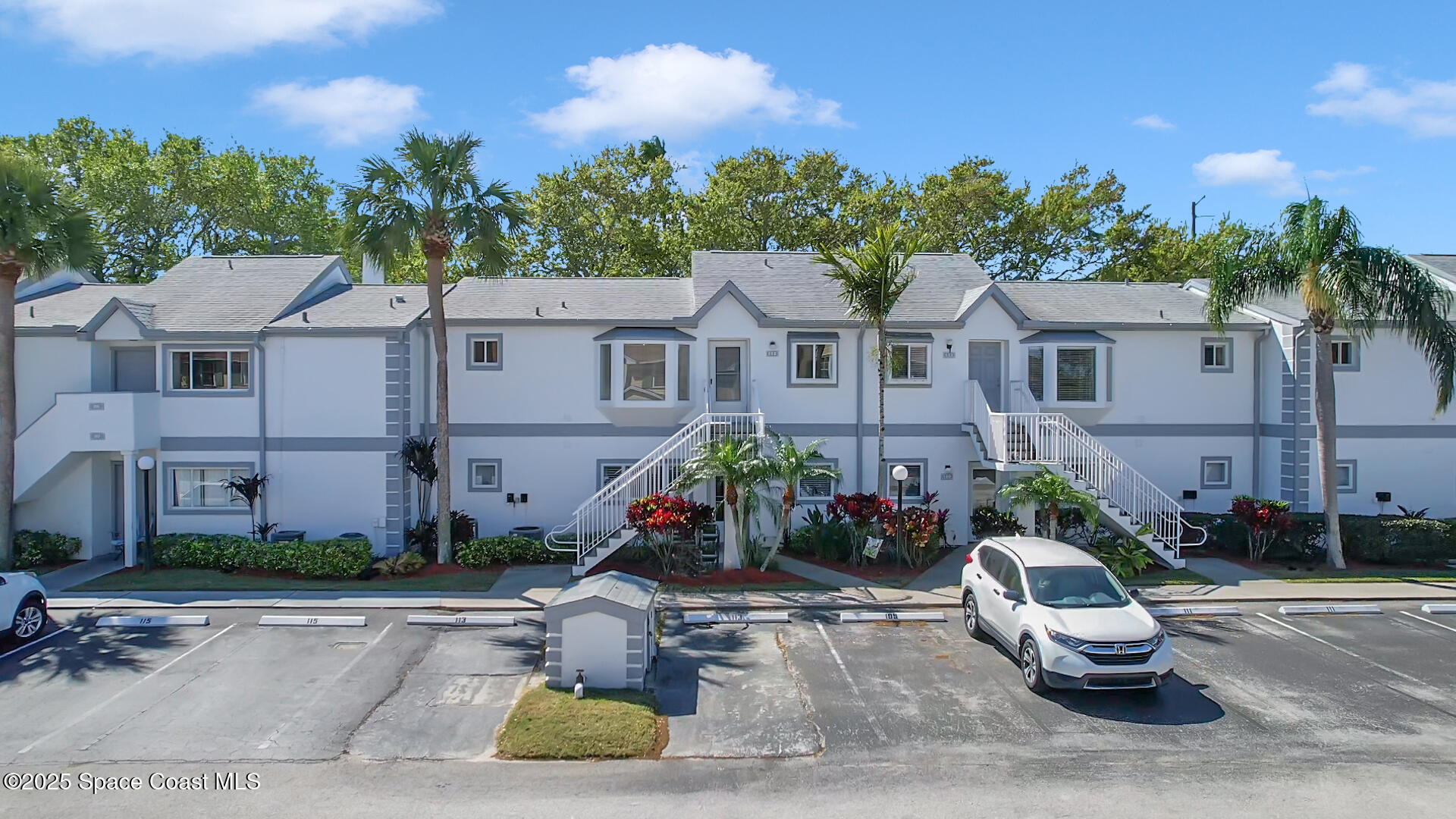 115 Ocean Park Lane V290