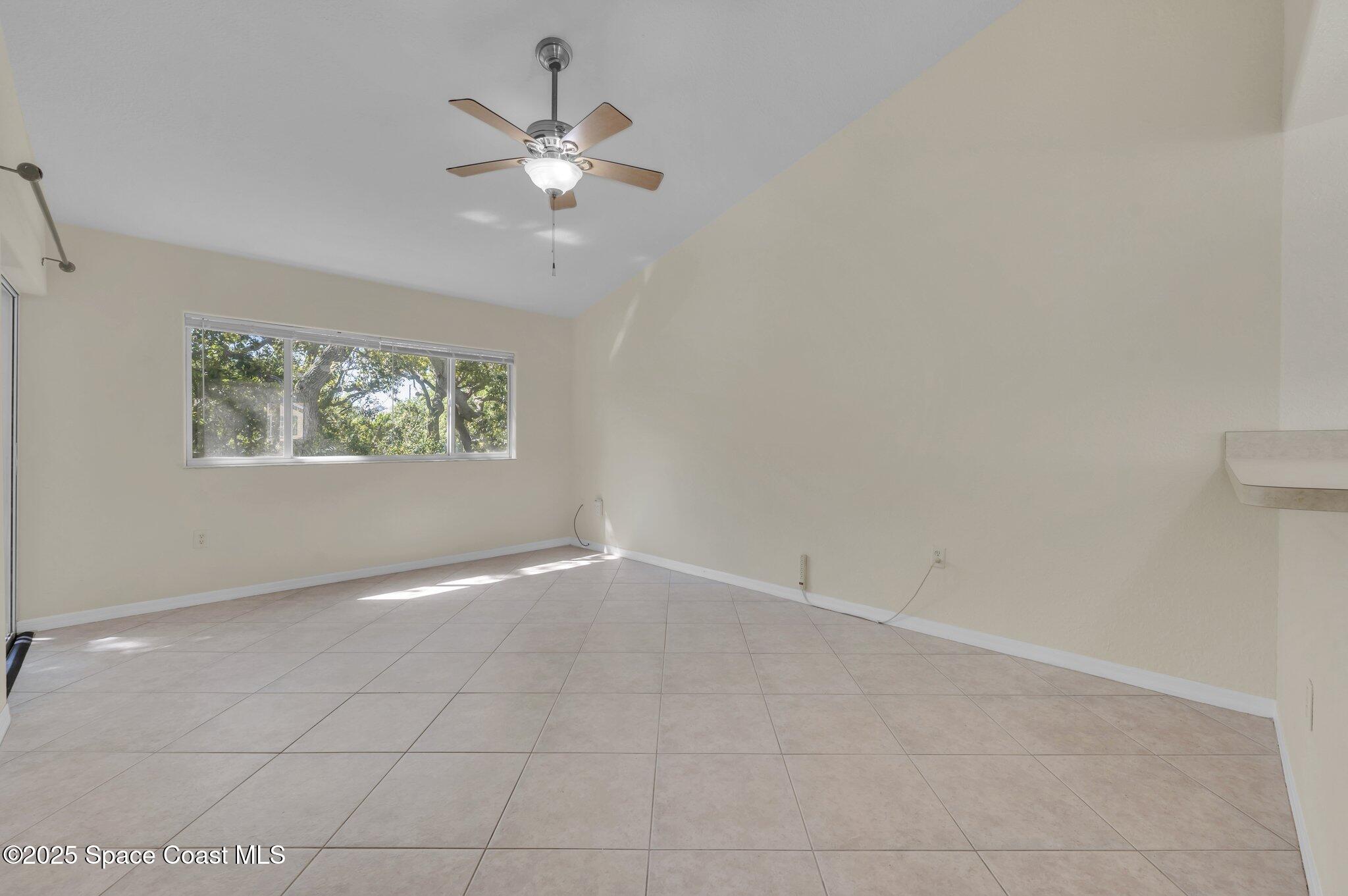 115 Ocean Park Lane V290